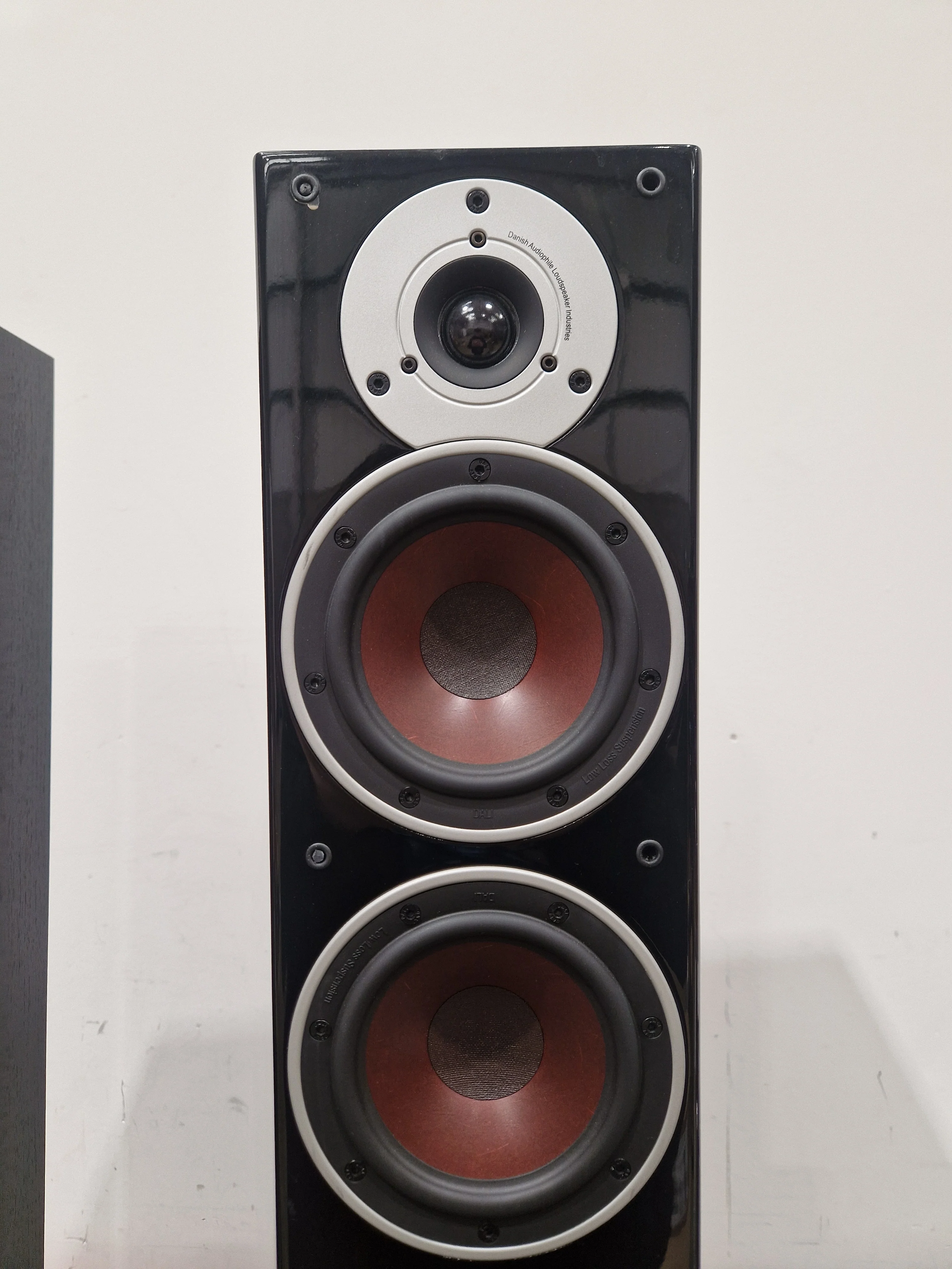 DALI Zensor 5 - Floor Standing Speakers - Black Ash  - Dynamic Sound - Very Good - Image 3