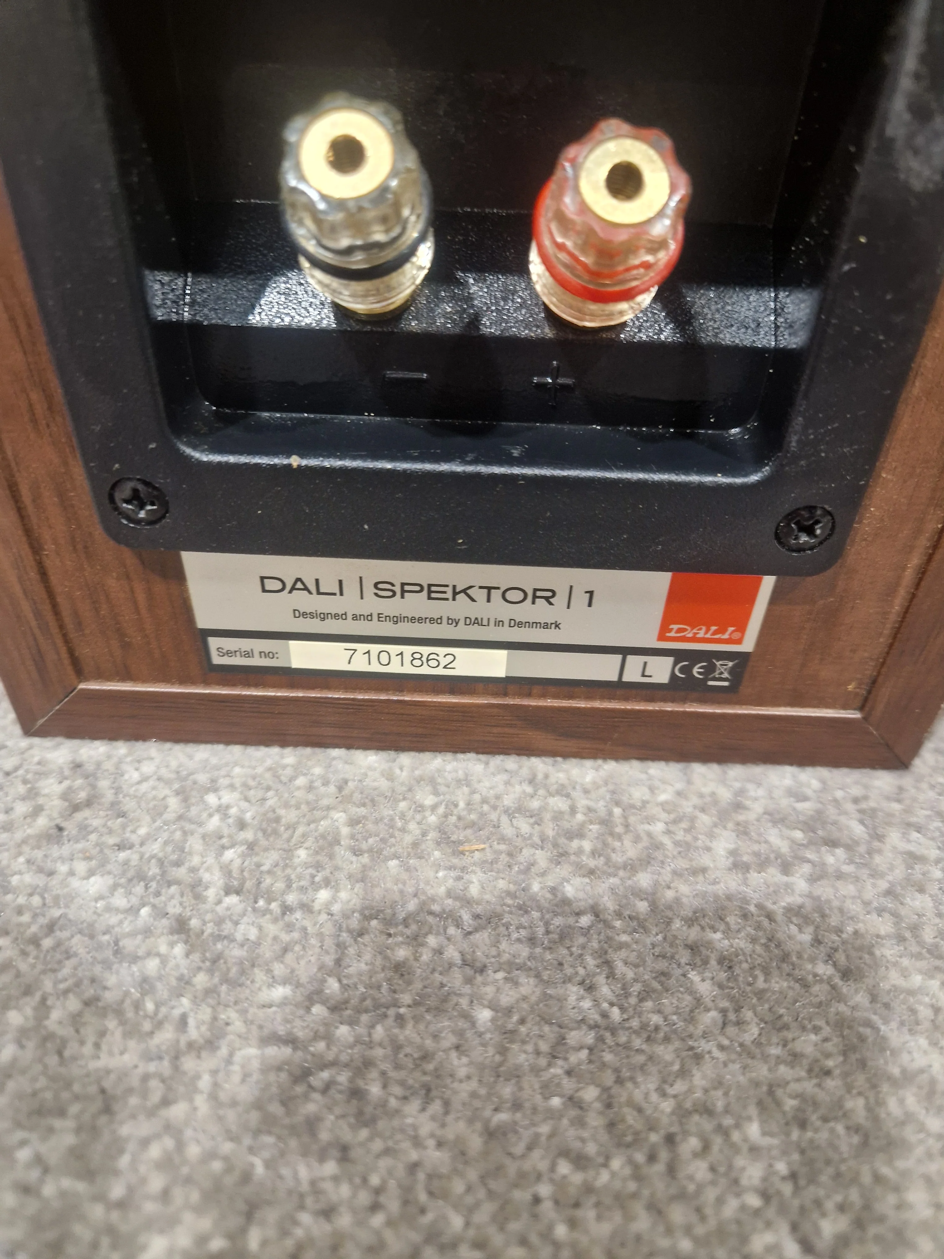 DALI ZENSOR PICO Compact Speaker HI-FI Set - Walnut – Compact Speaker - Excellent - Image 4