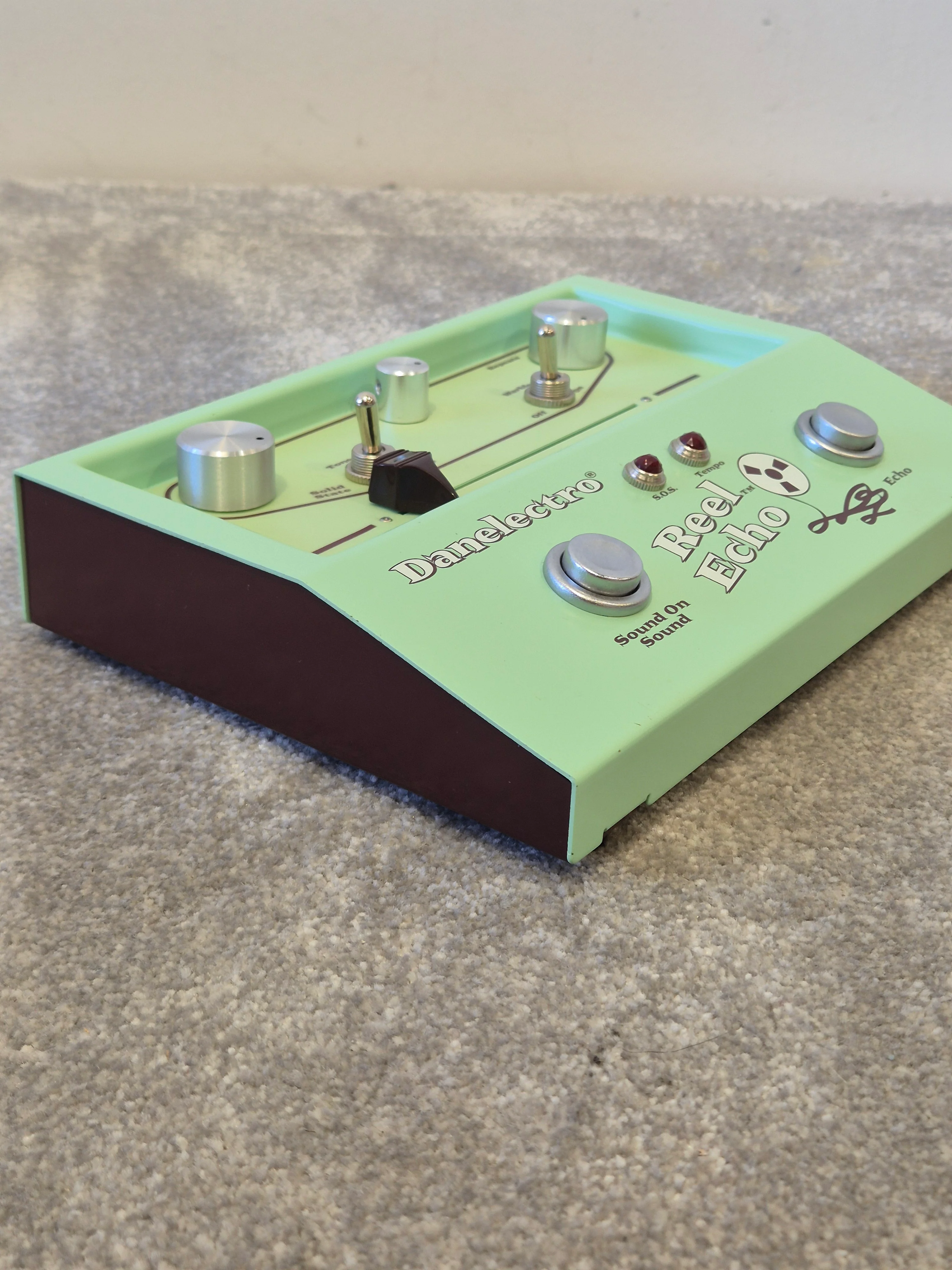 Danelectro Reel Echo – Vintage Tape Echo Simulator w/ Original Box – Excellent Condition - Image 4