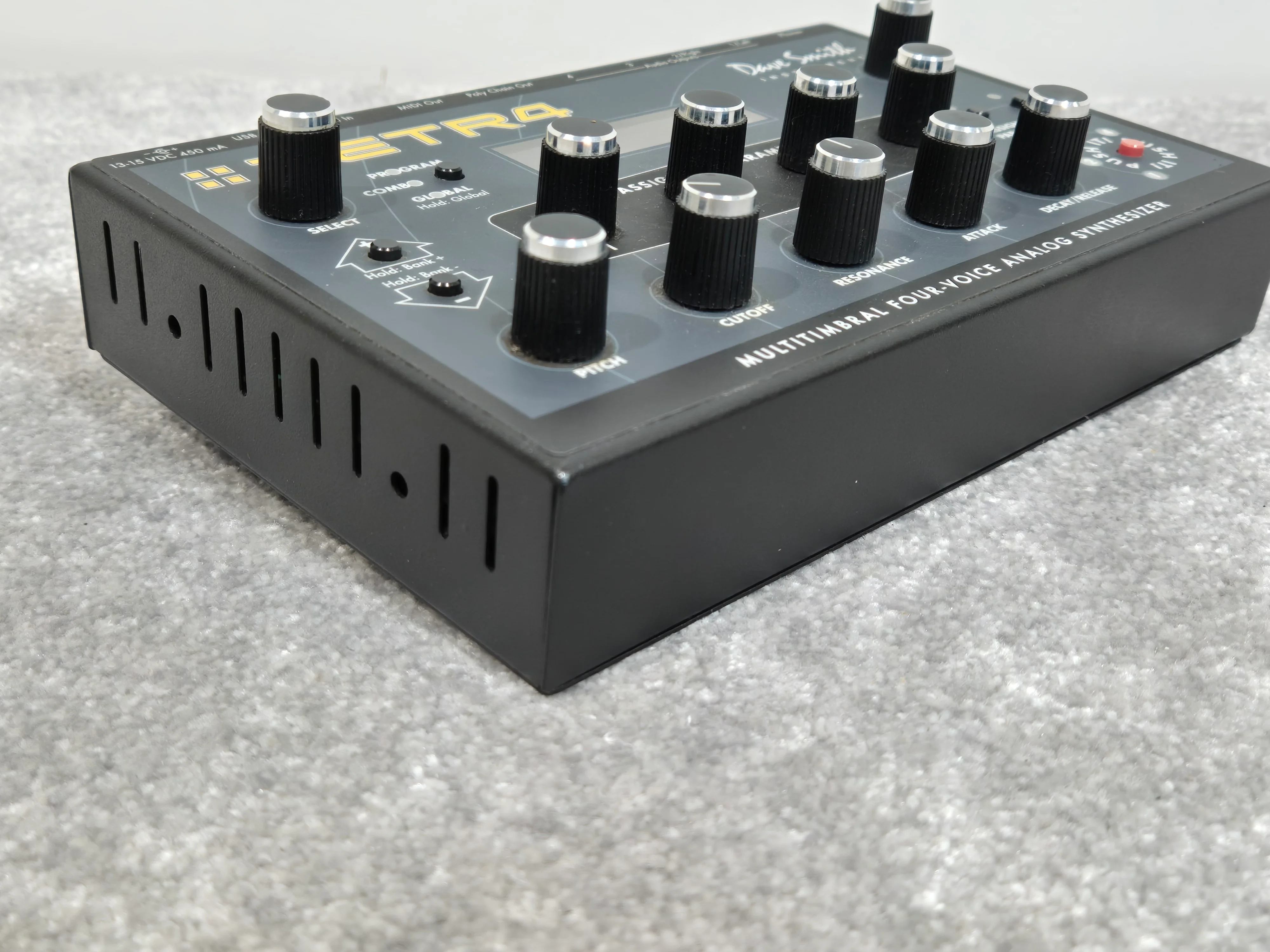 Dave Smith Tetra Synth - Analog Poly Synthesizer w/ Original Power Supply - Image 4