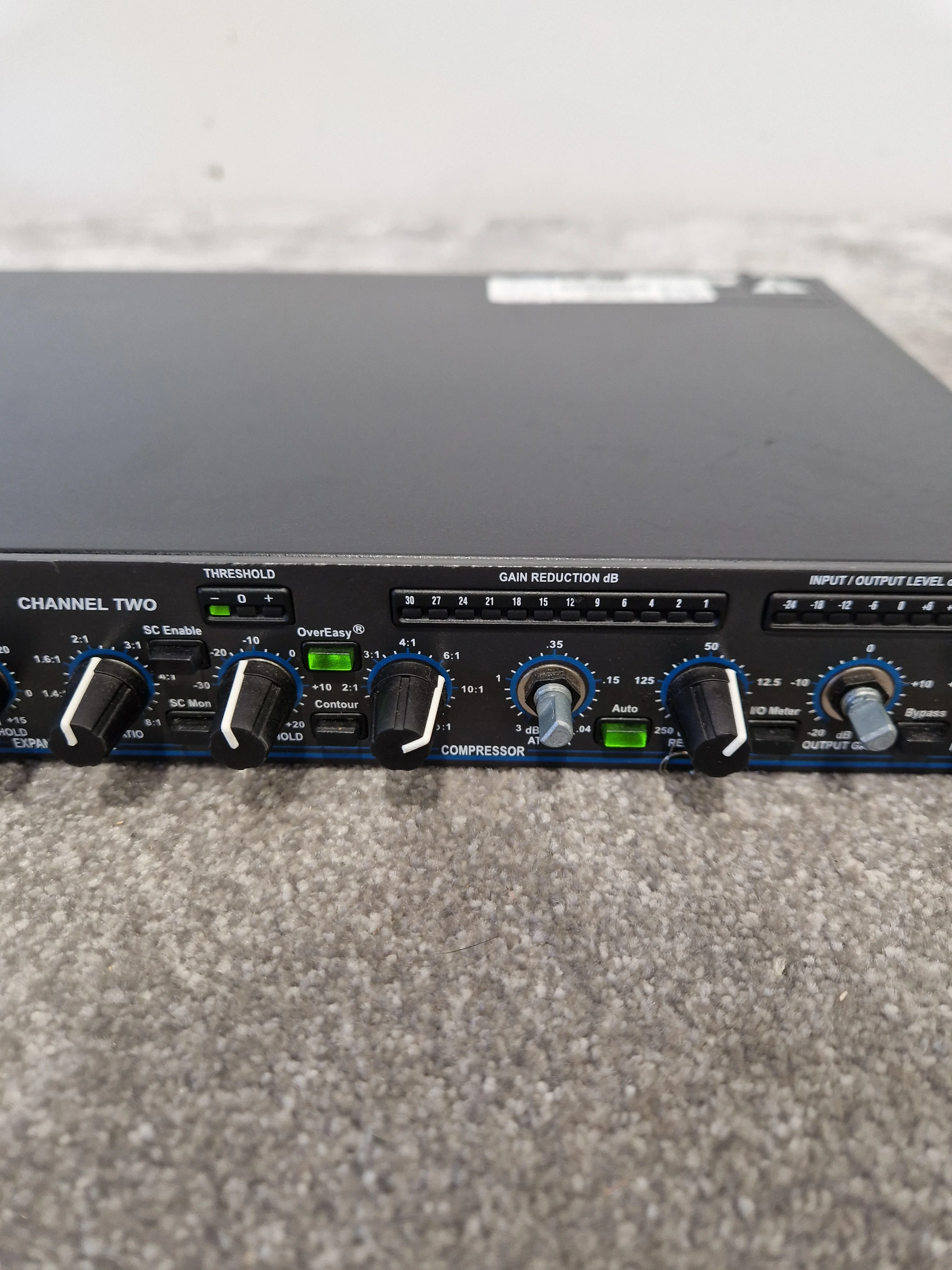 DBX 1066 Compressor - Dual-Channel Dynamics - Good - Image 11