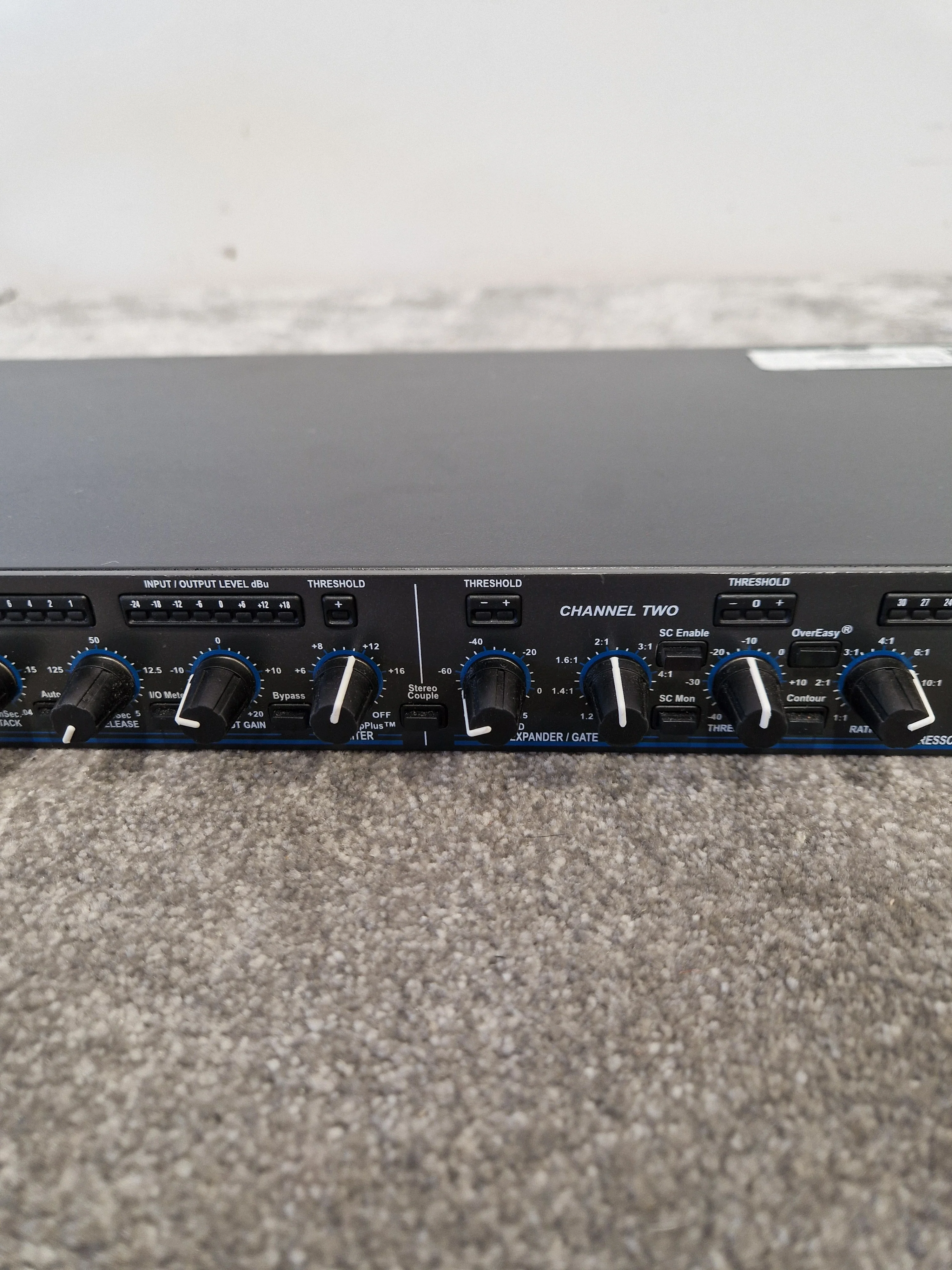 DBX 1066 Compressor - Dual-Channel Dynamics - Good - Image 7