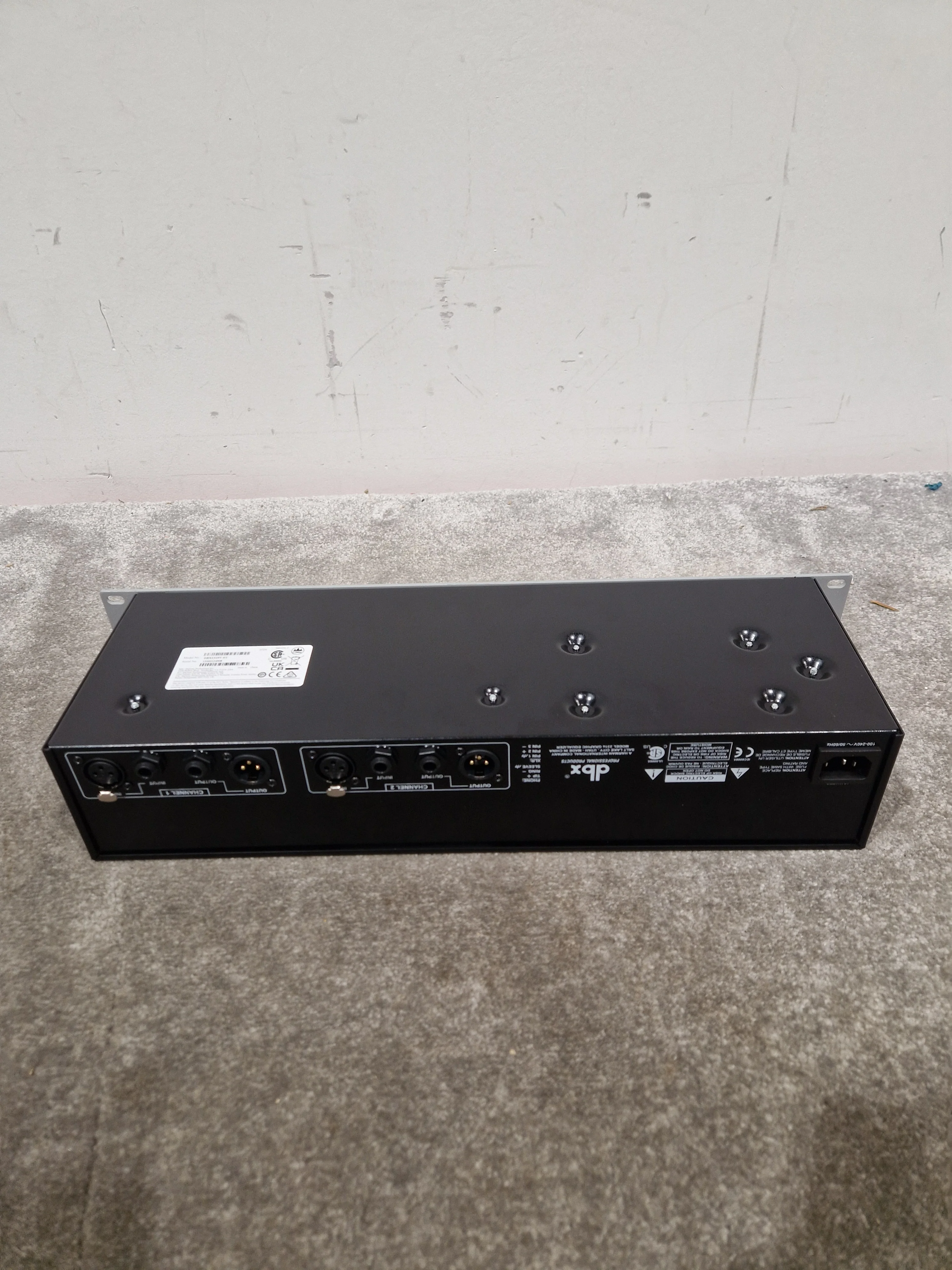 dbx 231S - Dual Channel Graphic Equalizer - Silver - Excellent w/ Original Box & Manuals - Image 16