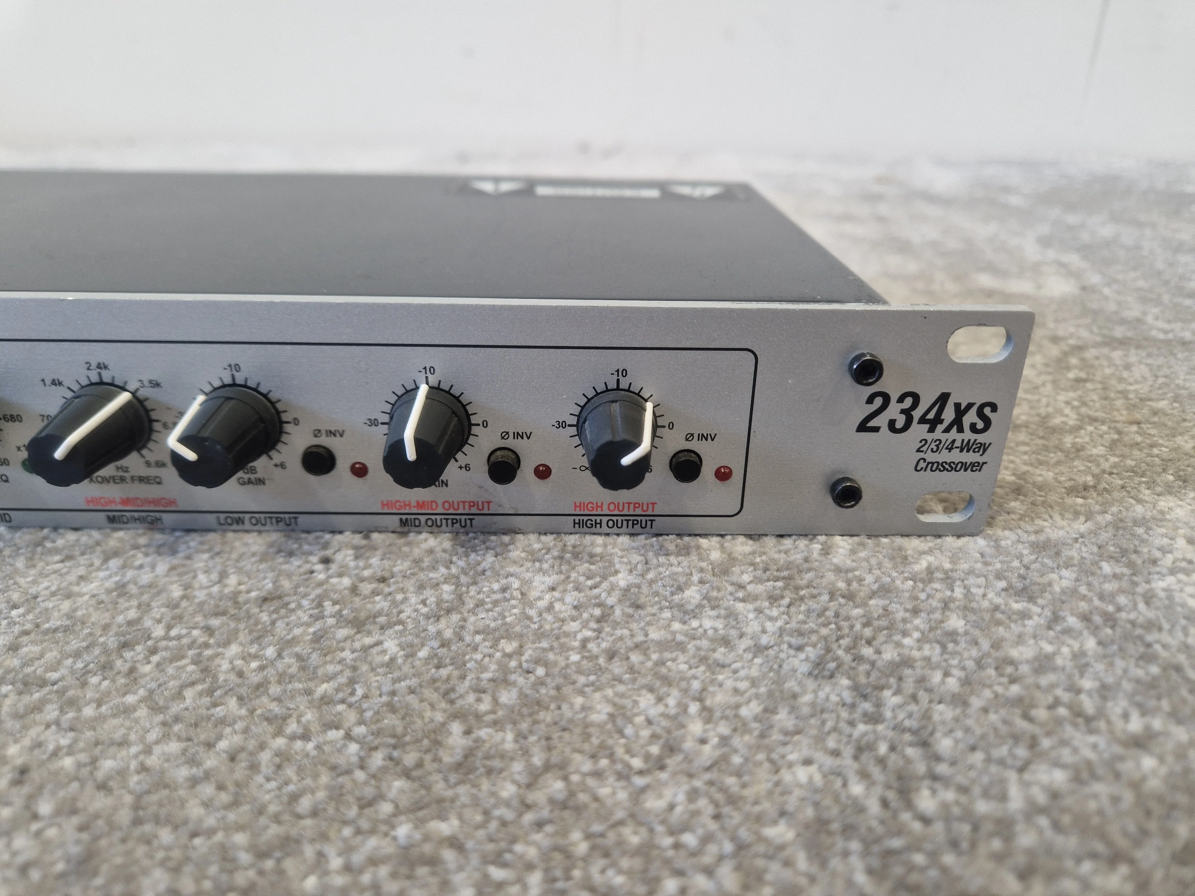 DBX 234xs XSV-EU Crossover – 2/3/4-Way, XLR I/O – Good - Image 2
