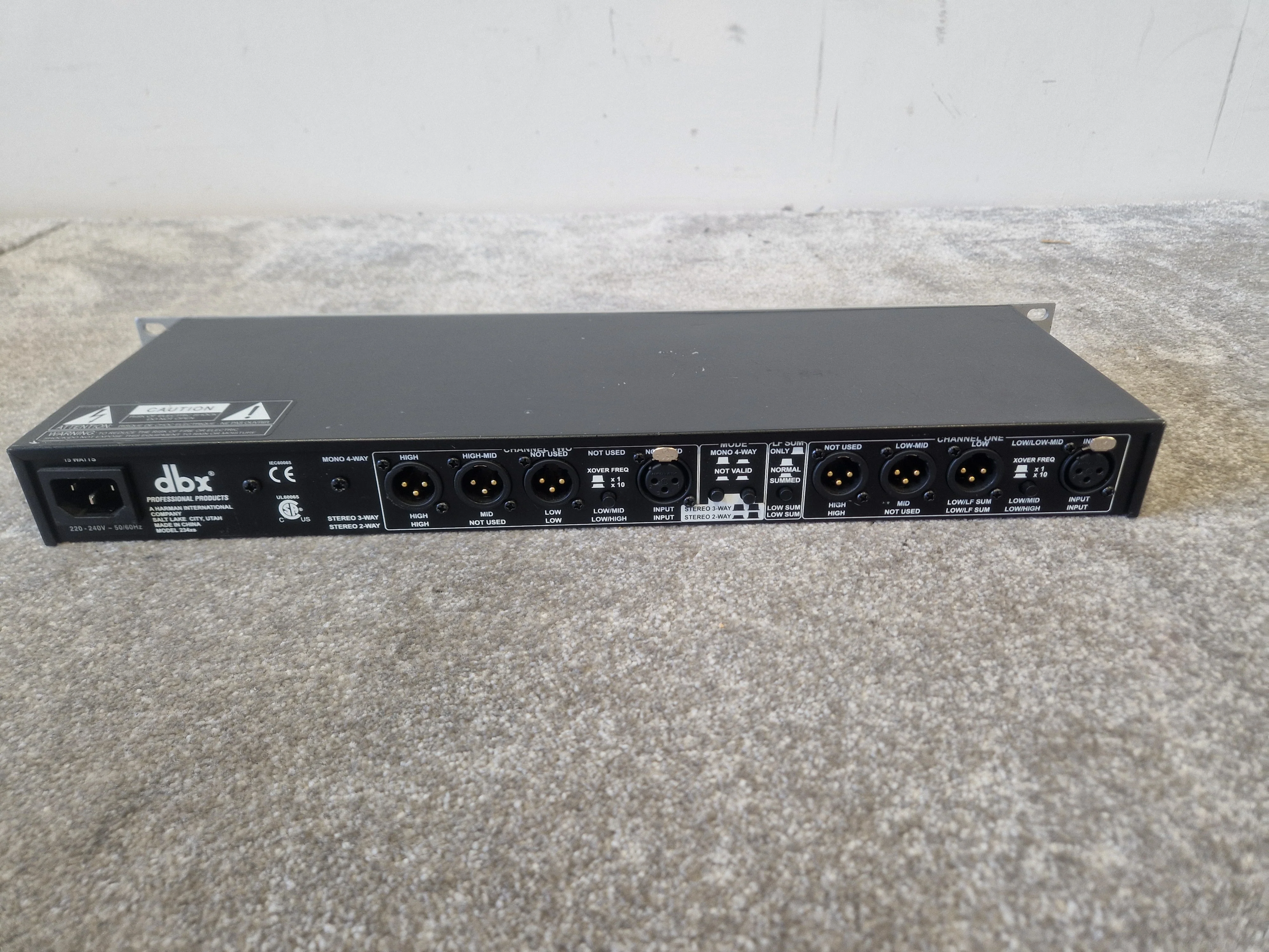 DBX 234xs XSV-EU Crossover – 2/3/4-Way, XLR I/O – Good - Image 9