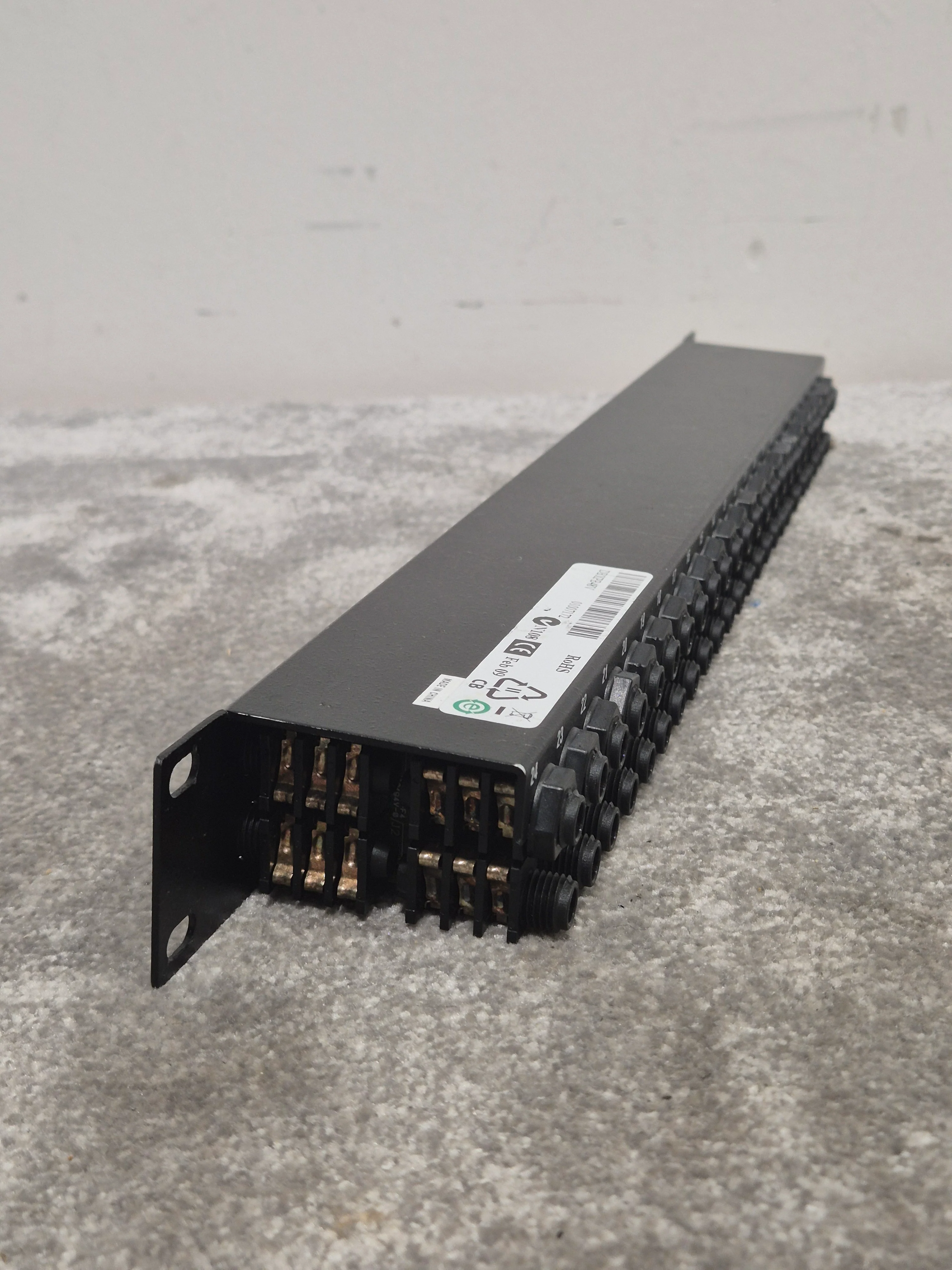 DBX PB-48 – 48-Point Rackmount Patch Bay – Good - Image 4
