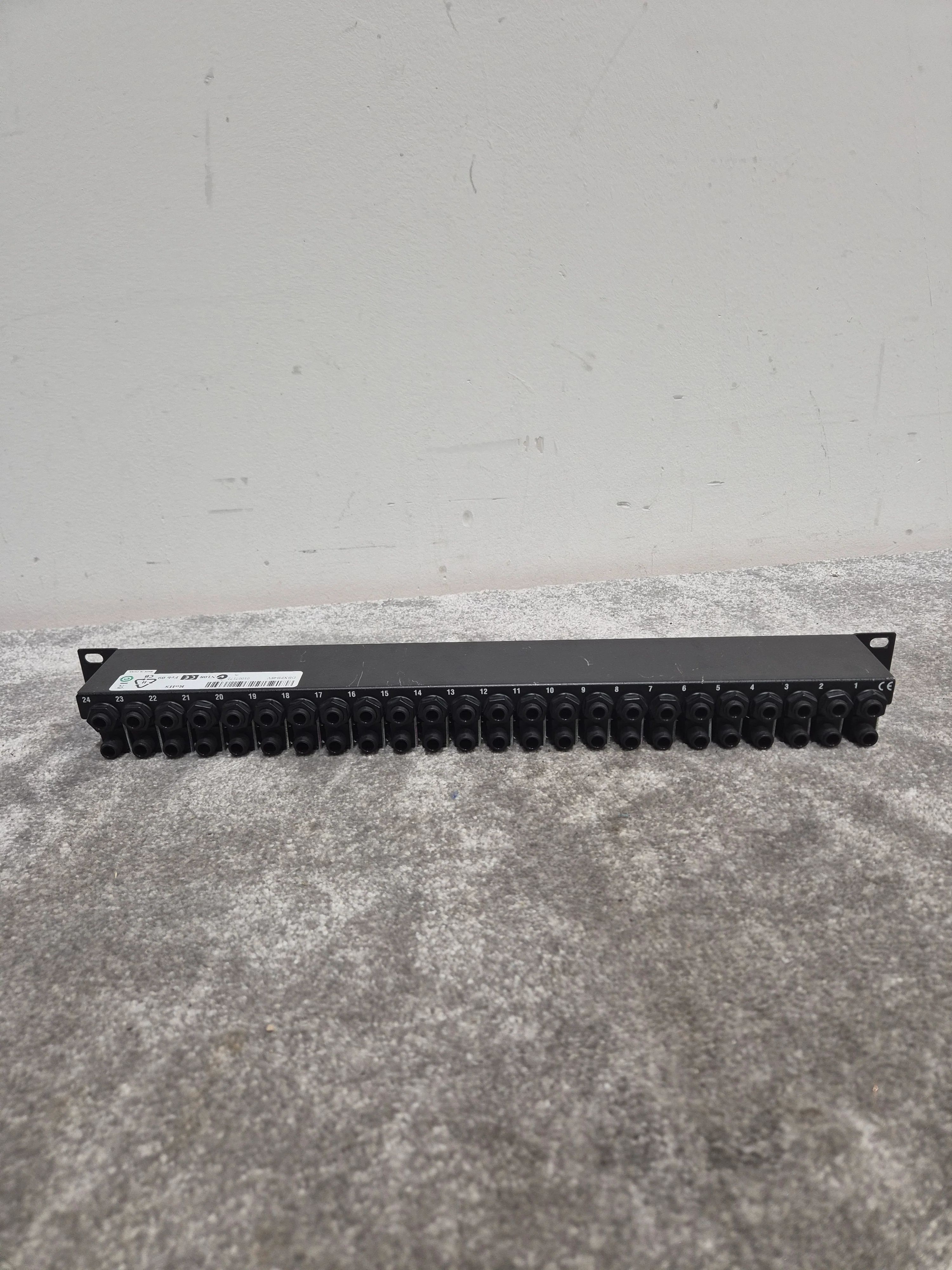 DBX PB-48 – 48-Point Rackmount Patch Bay – Good - Image 5