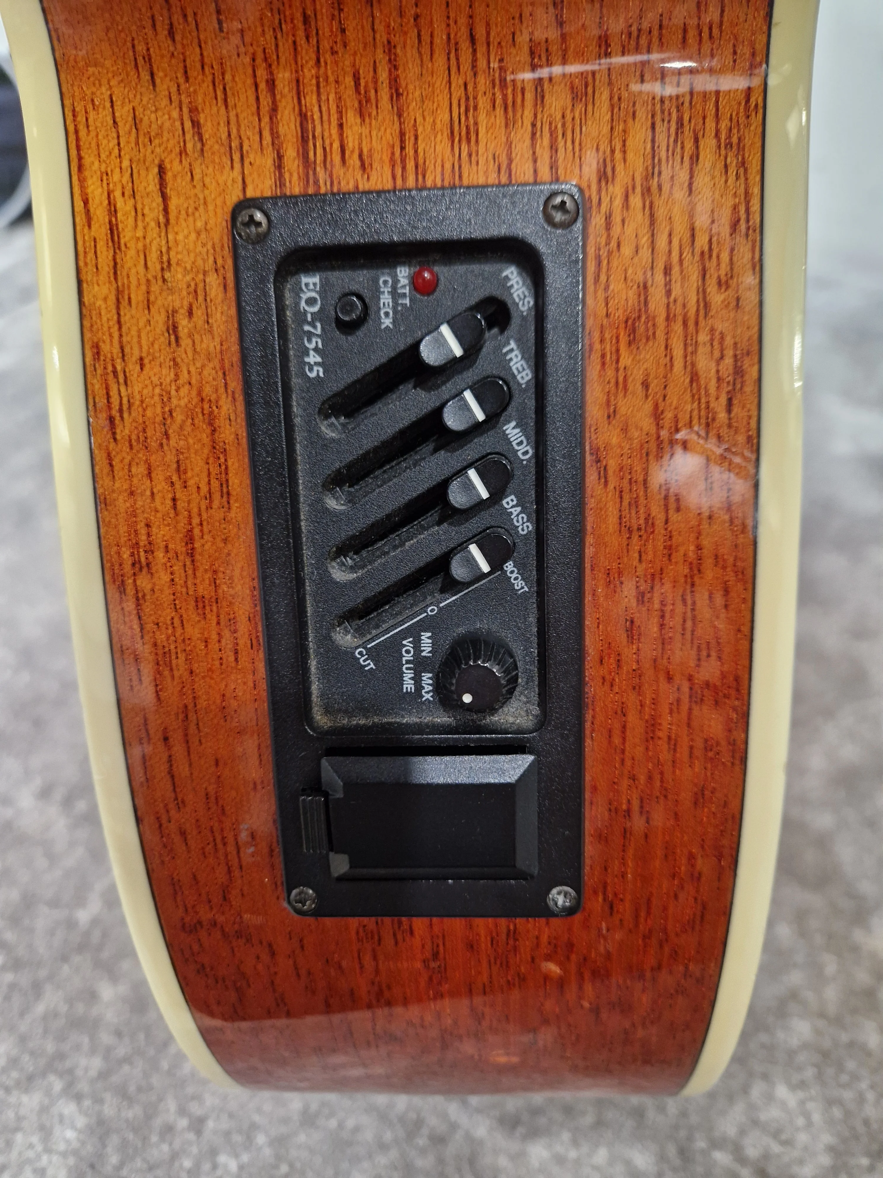 Dean Performer E GN Electro-Acoustic Guitar - Solid Body, Maple Neck - Spares or Repair - Image 10