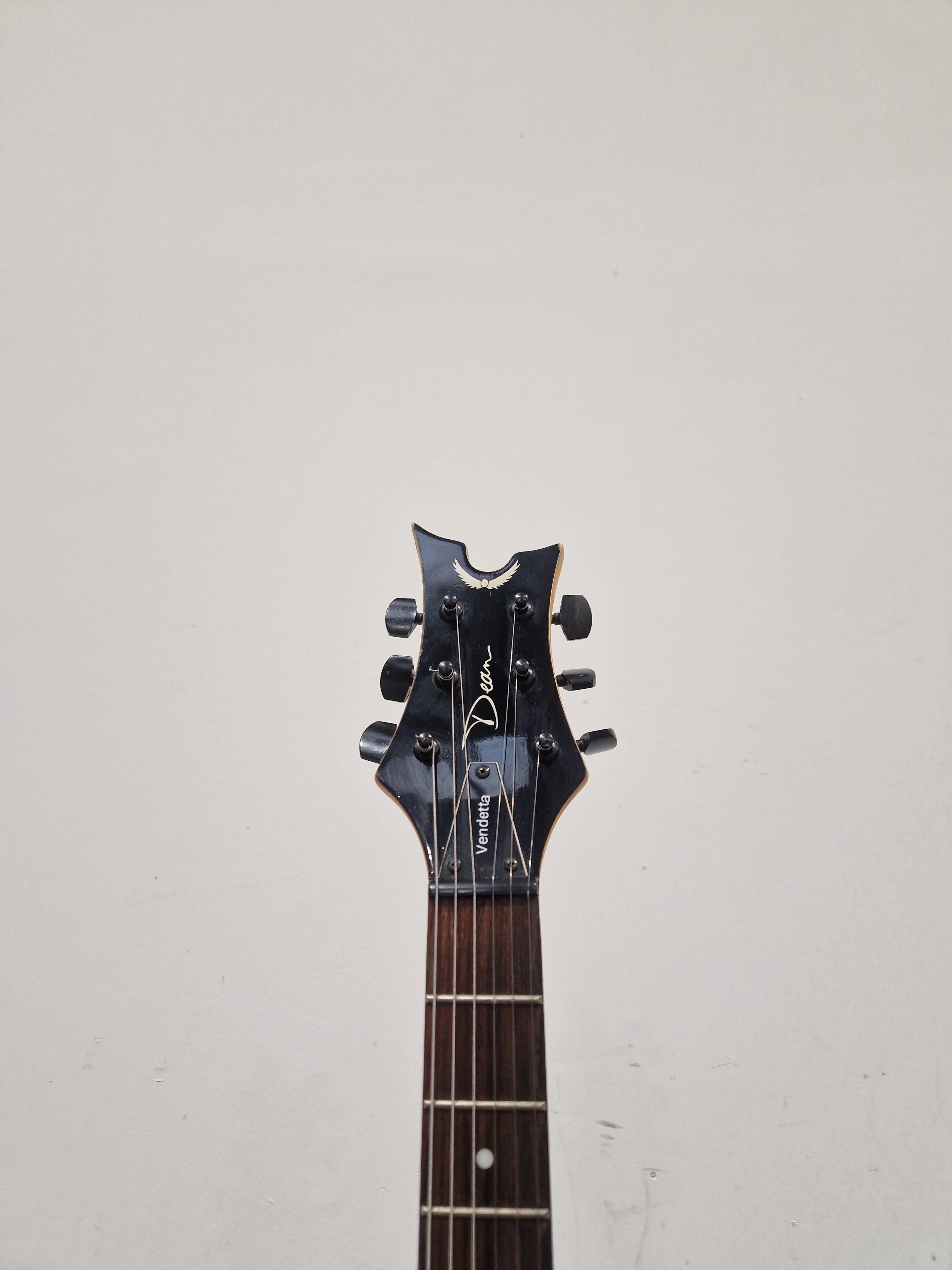 Dean Vendetta Black - Solid Body Electric Guitar - Very Good w/ New Strings - Image 5