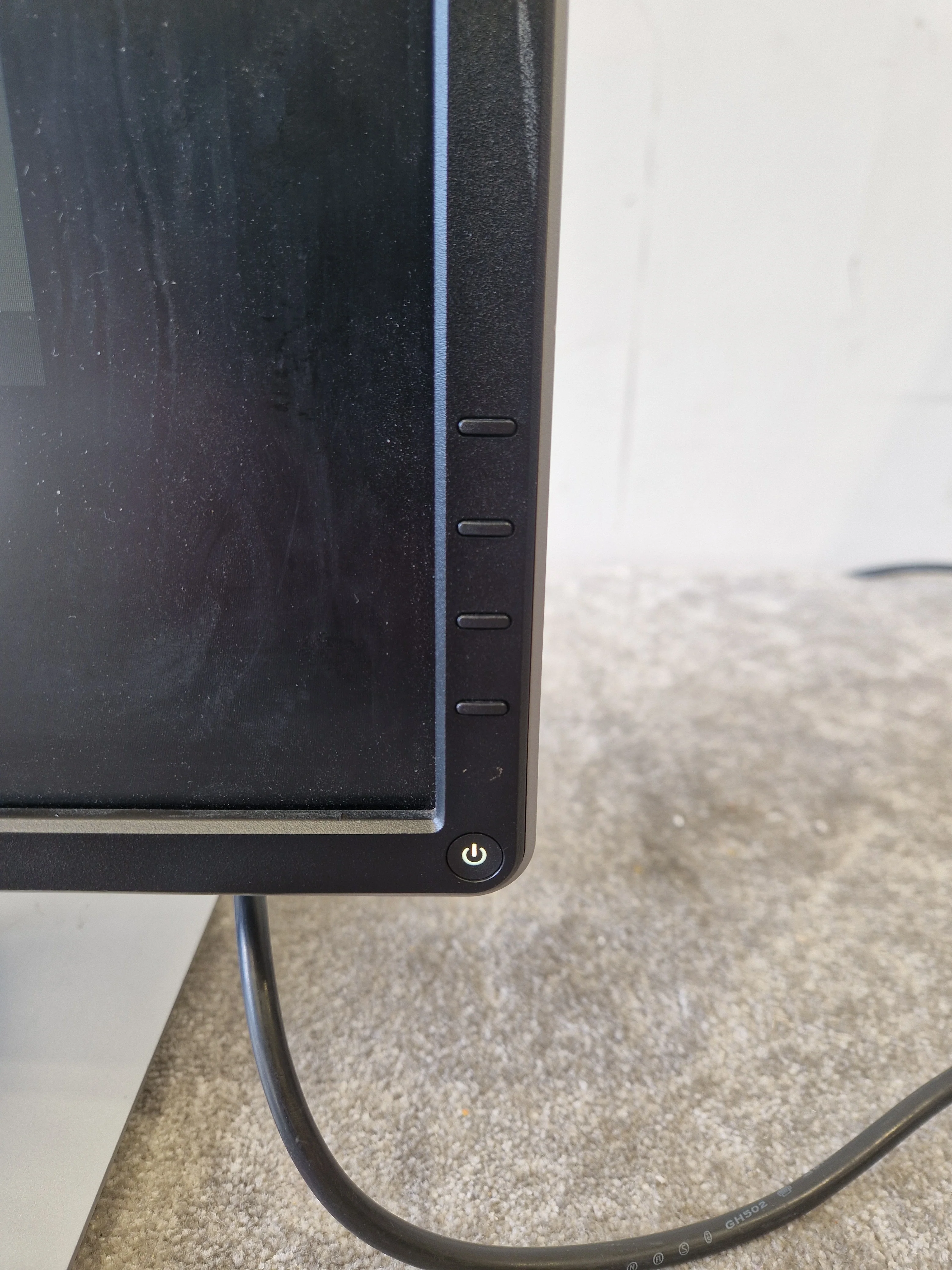 Dell 20 Inch Monitor Rev A00 - High Resolution, LED Display - Excellent w/ Power Supply & HDMI Cable - Image 4