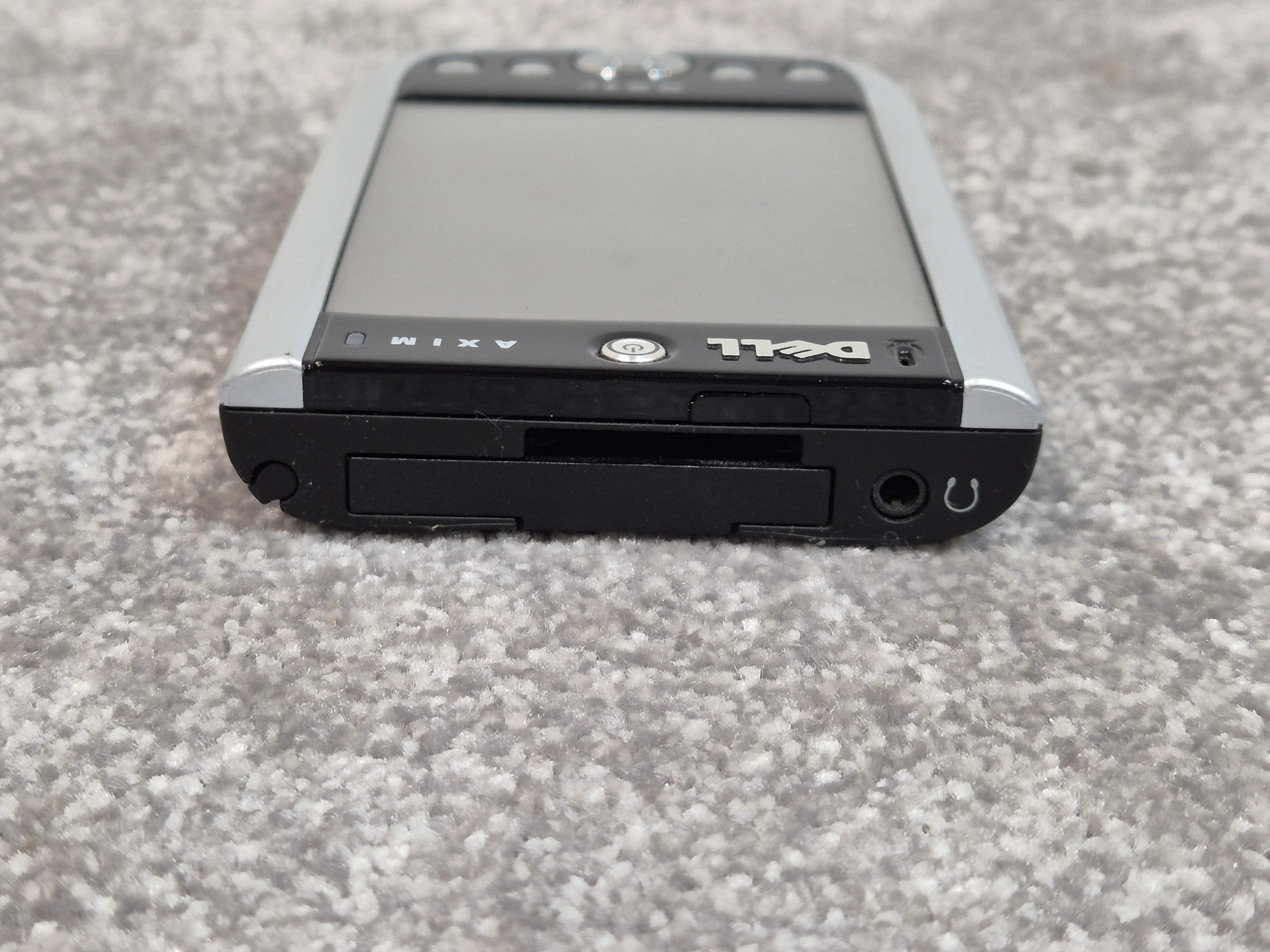 Dell Axim X51V - Windows Mobile 5.0-Powered Pocket PC Device - Image 4