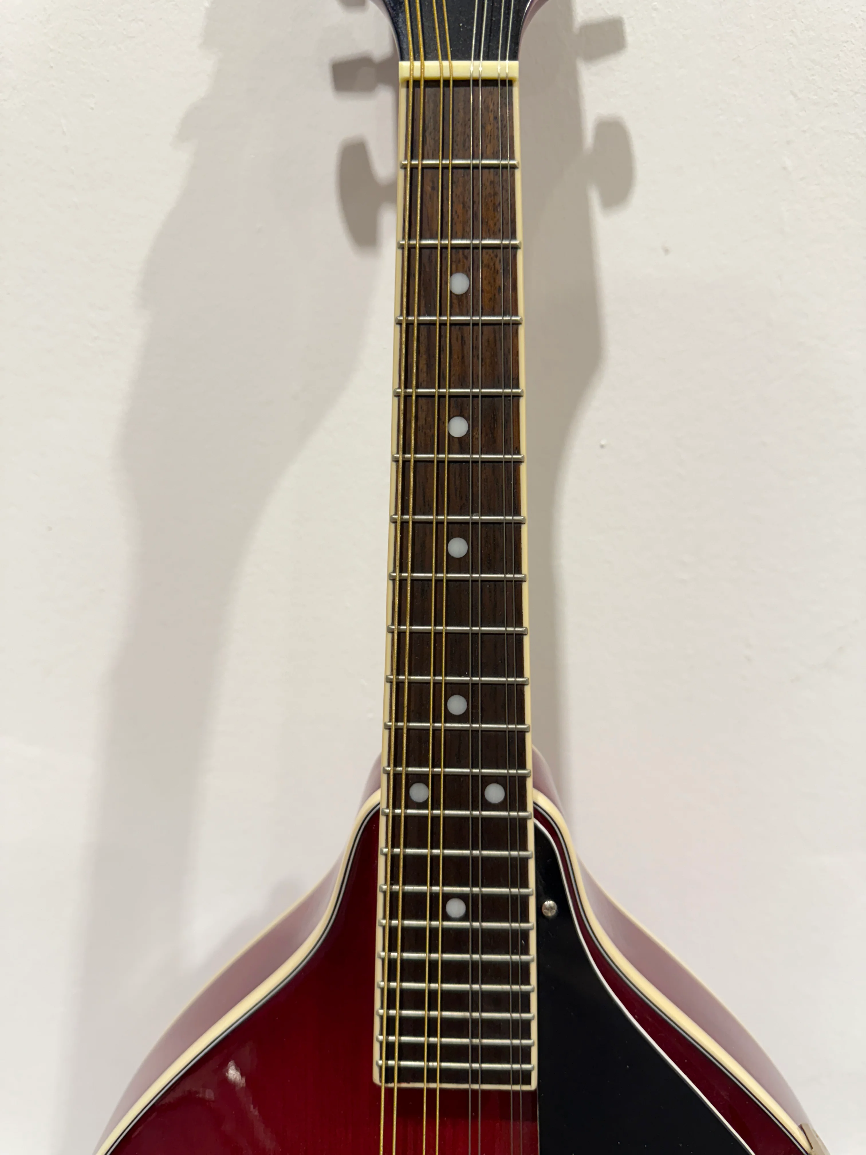 Delta Blue 8 String Mandolin (Red)- with Soft bag, new strings and mandolin chord book - Image 7