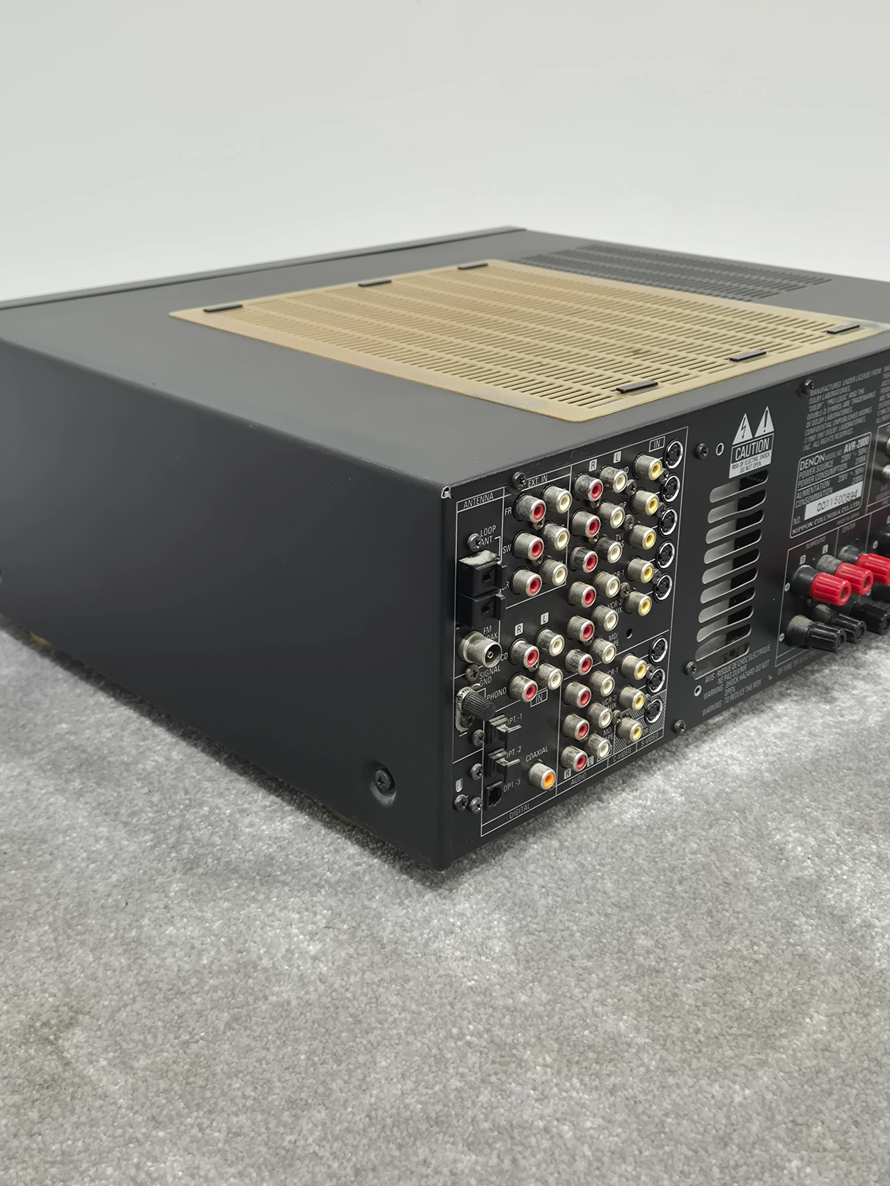 Denon AVR-2800 - Home Theater Receiver - Spares or Repair w/ Remote Control - Image 10