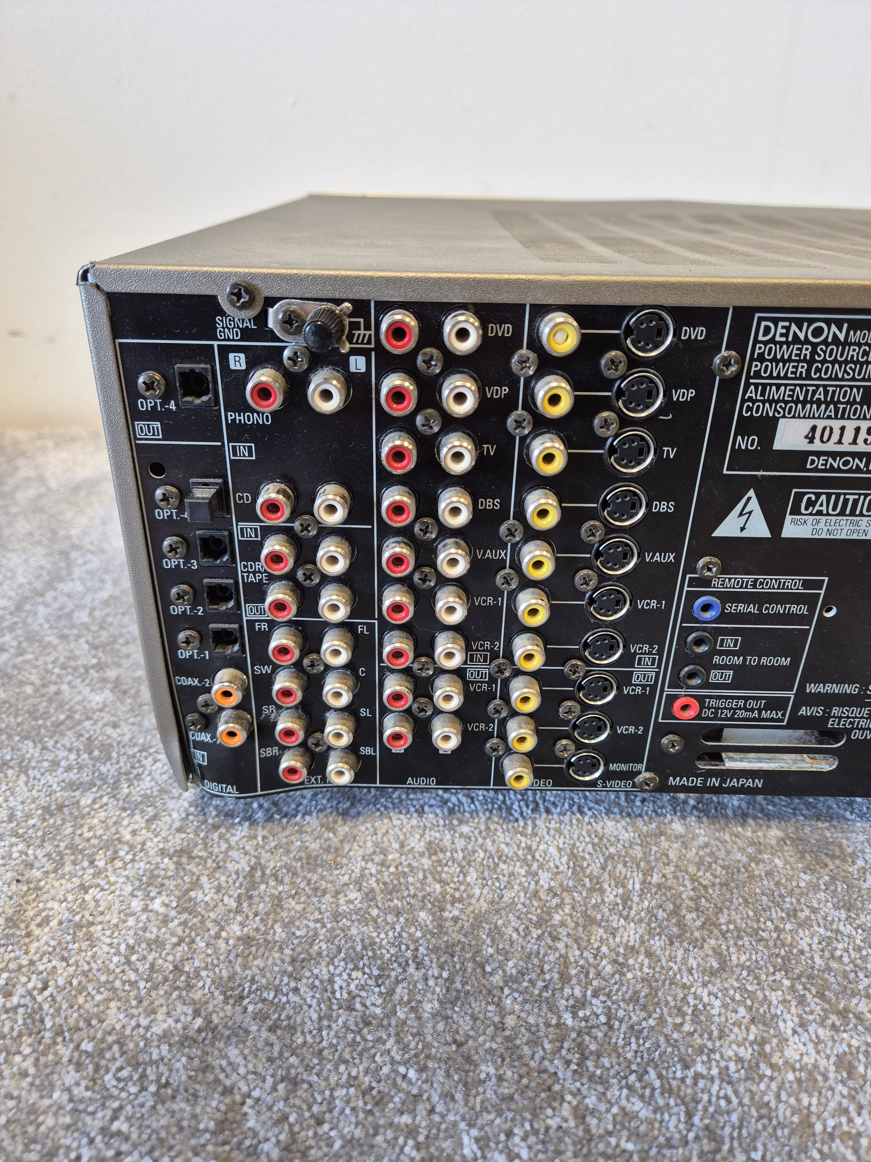 Denon AVR-2803 - 6.1 Channel AV Receiver (Spares or Repairs) - Image 6