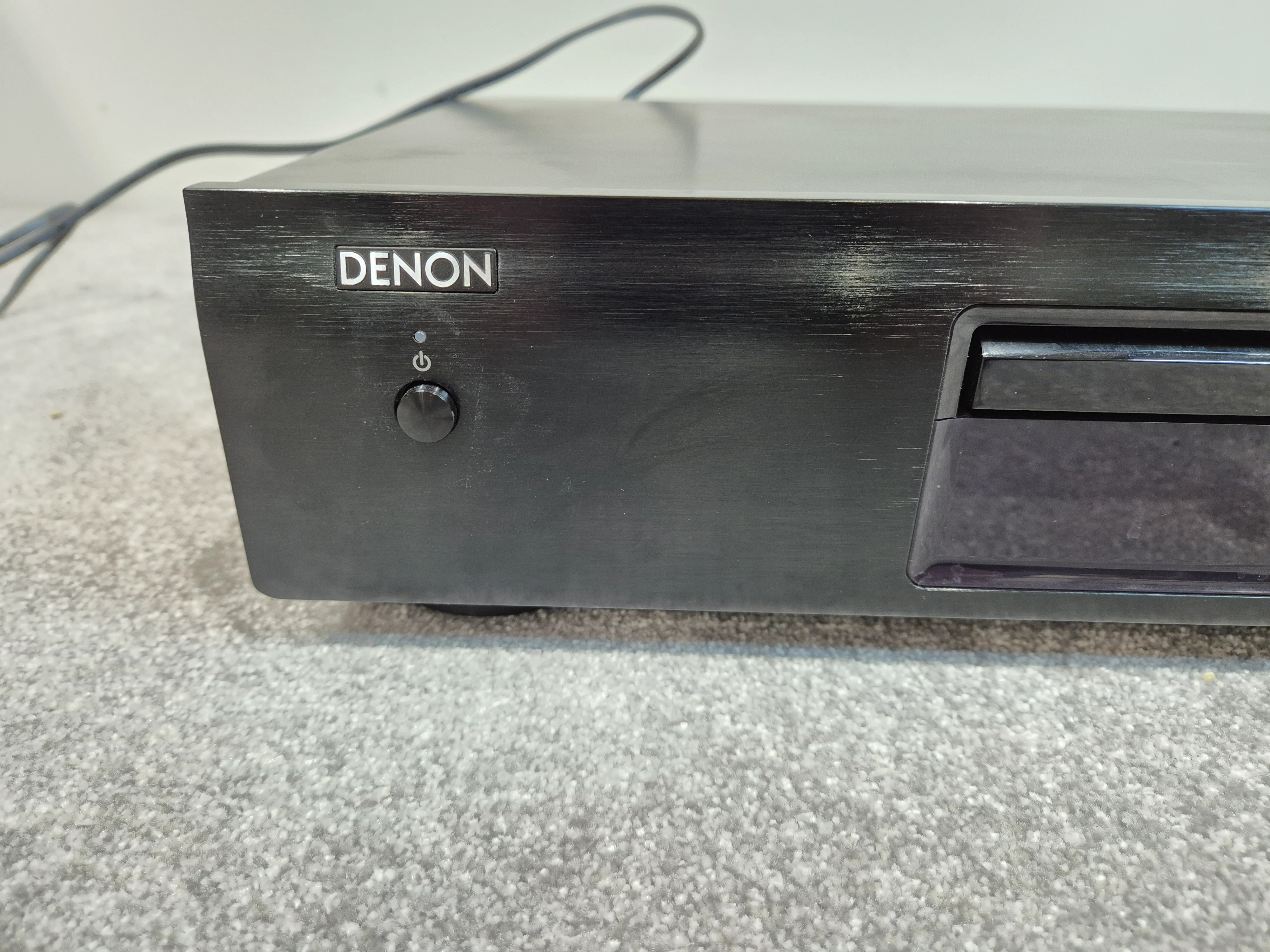 Denon DCD-520AE - CD Player with Remote Control and Manual - Image 4