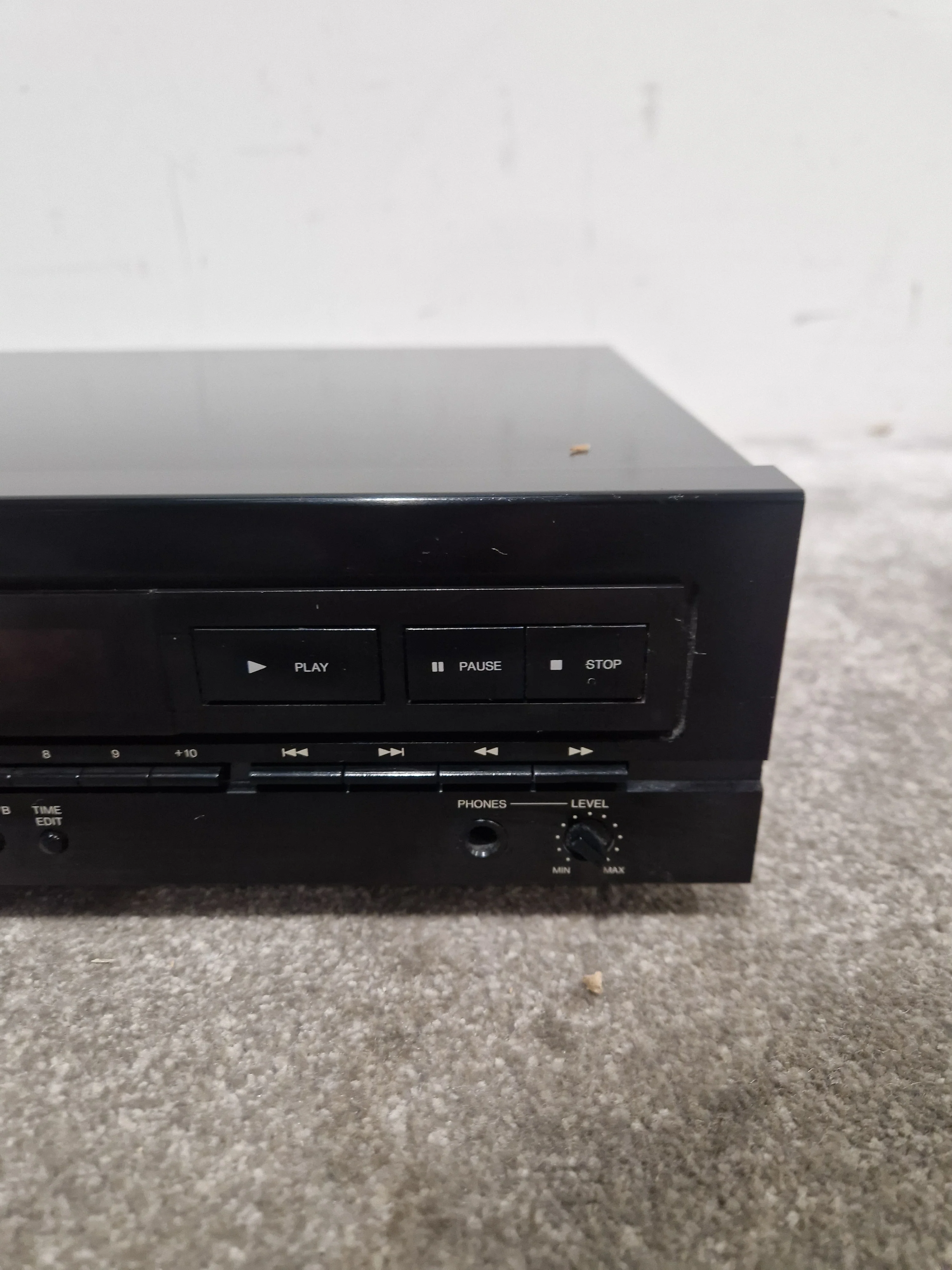Denon DCD-660 CD Player - Black - Japan Made - Excellent - Image 2
