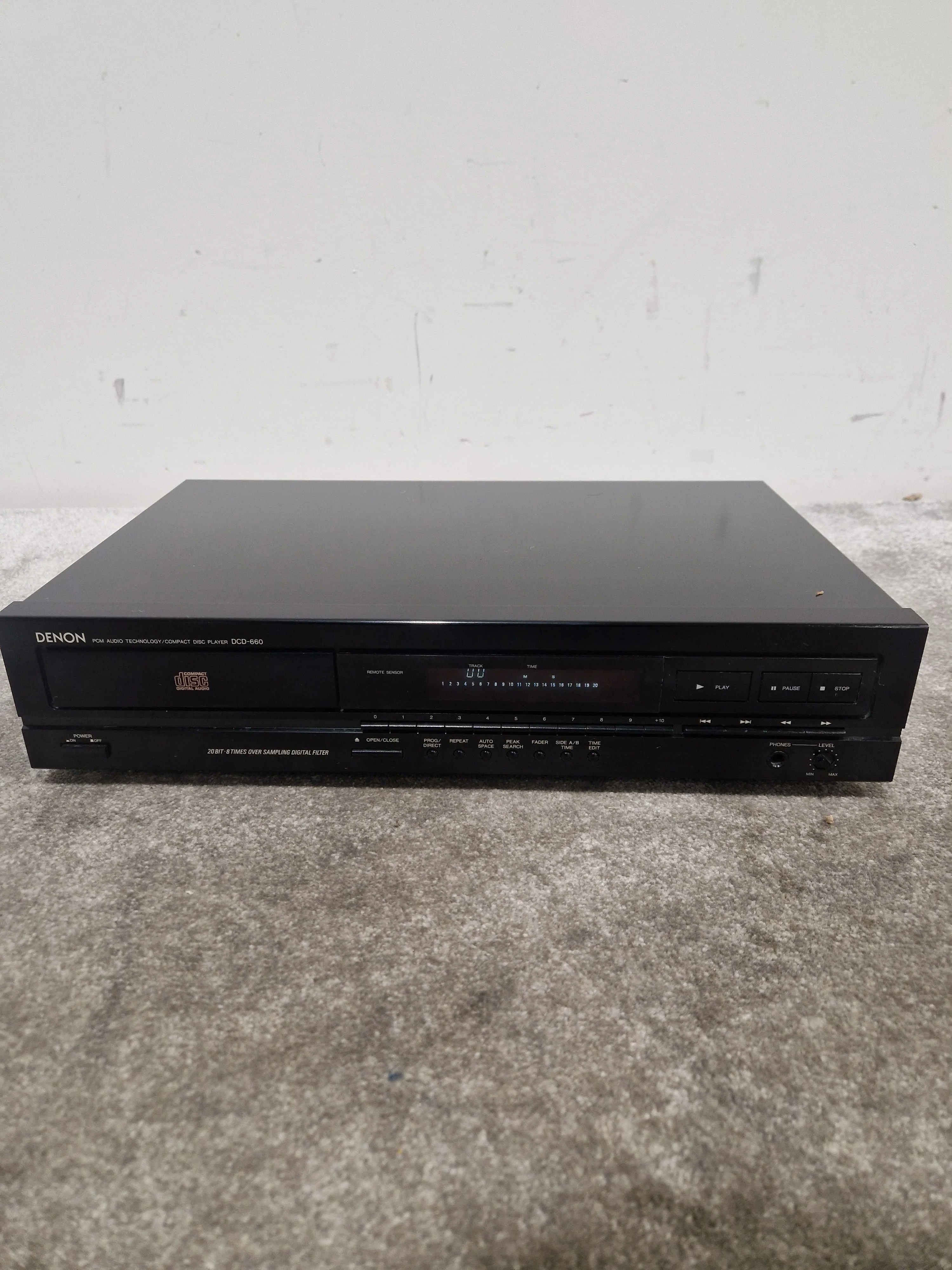 Denon DCD-660 CD Player - Black - Japan Made - Excellent - Image 6
