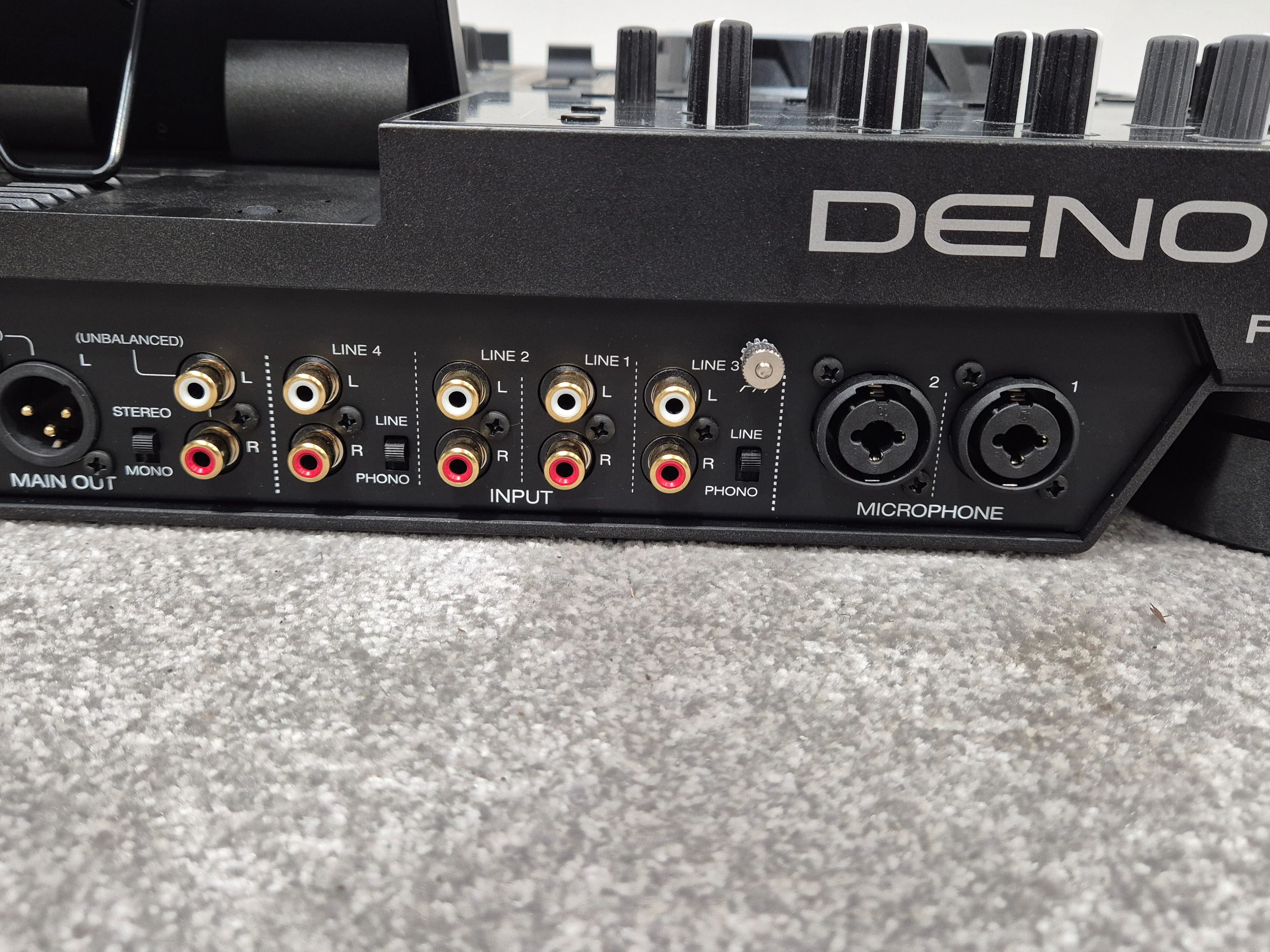 Denon DJ PRIME 4+ - Standalone DJ System w/ Original Box - Image 15