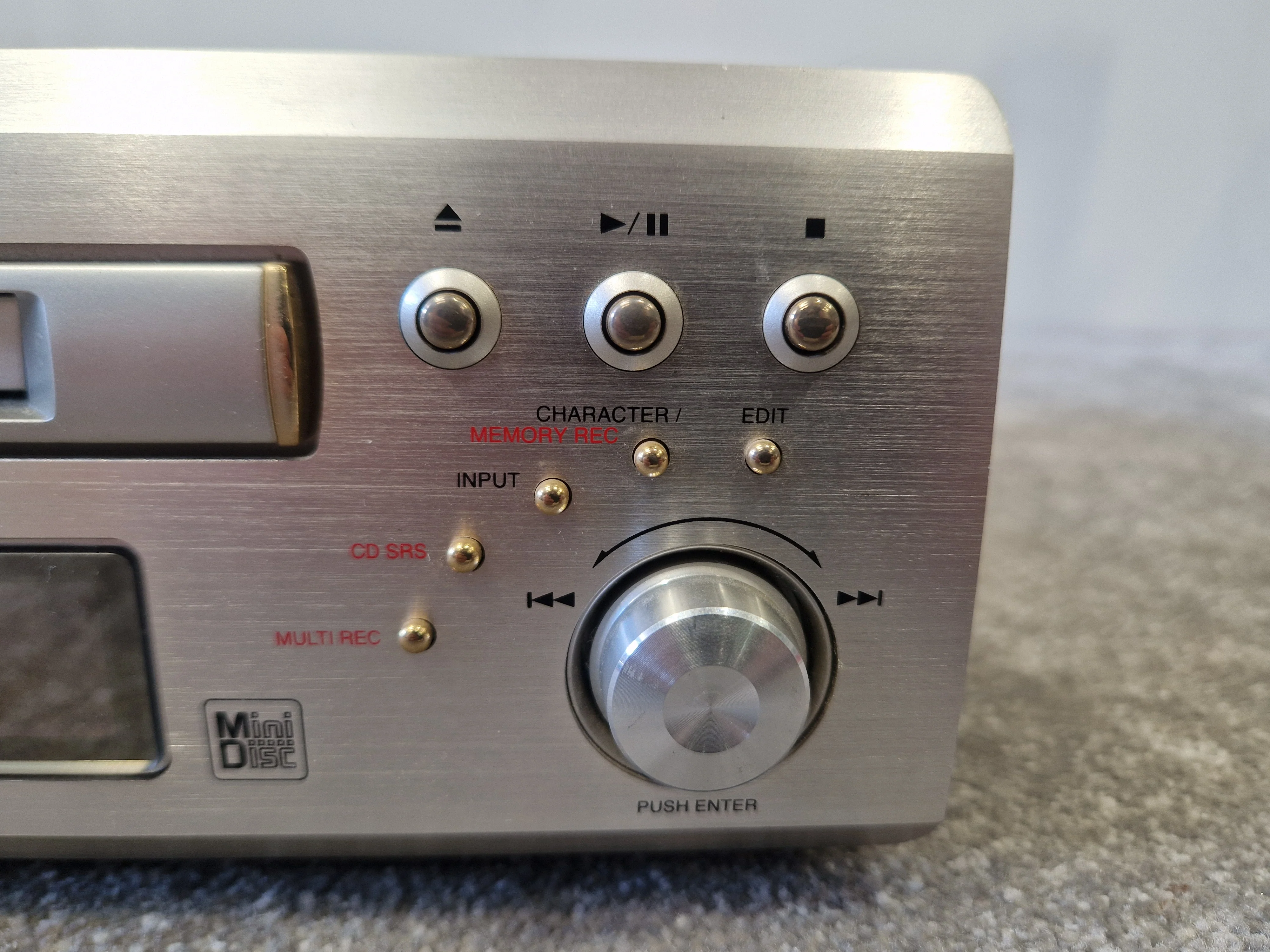 Denon DMD-M30 MINI-DISK Player - Compact Audio System - Spares or Repair - Image 6