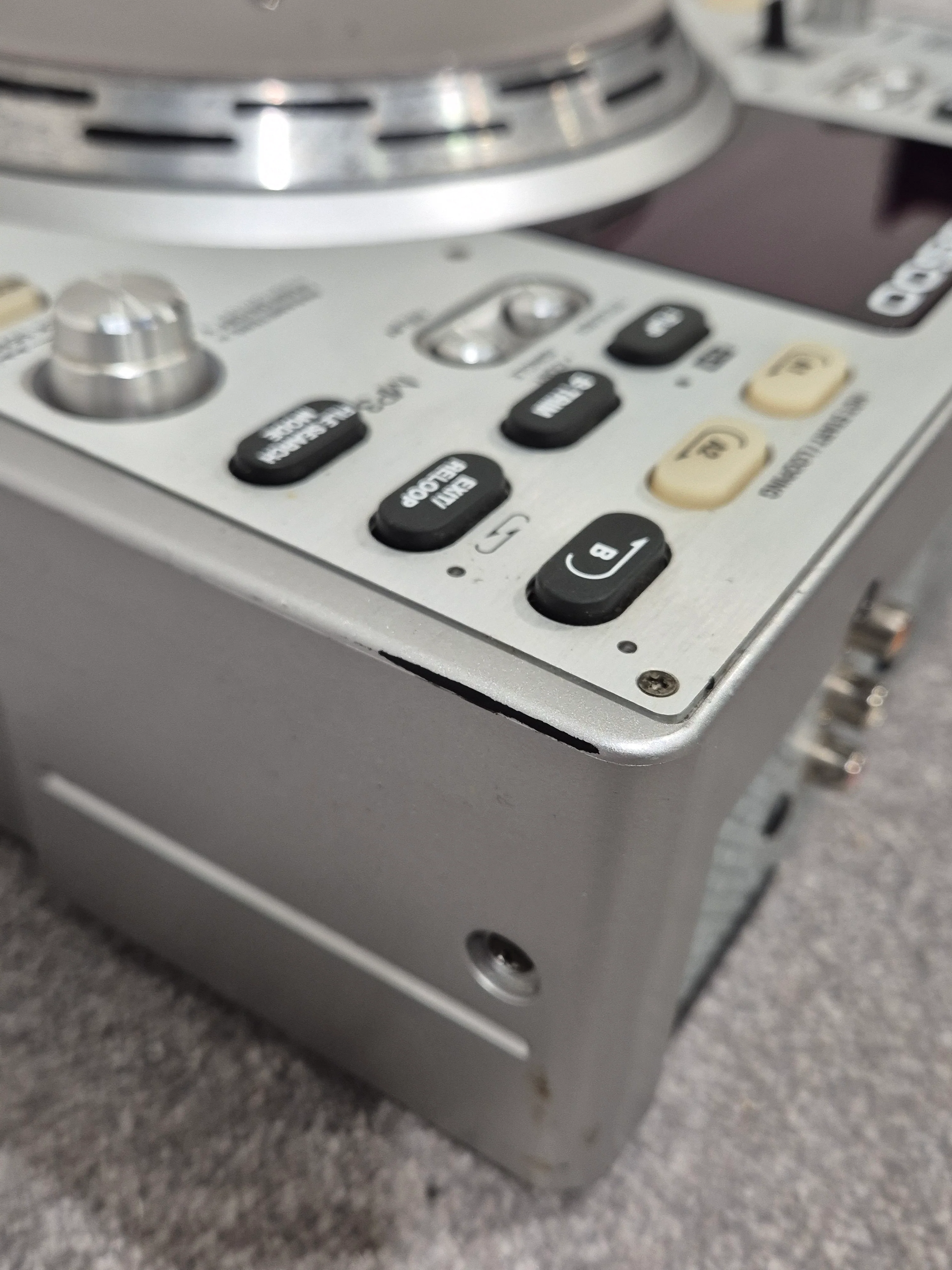 Denon DN-S3500 - Tabletop CD/MP3 Player - Image 12