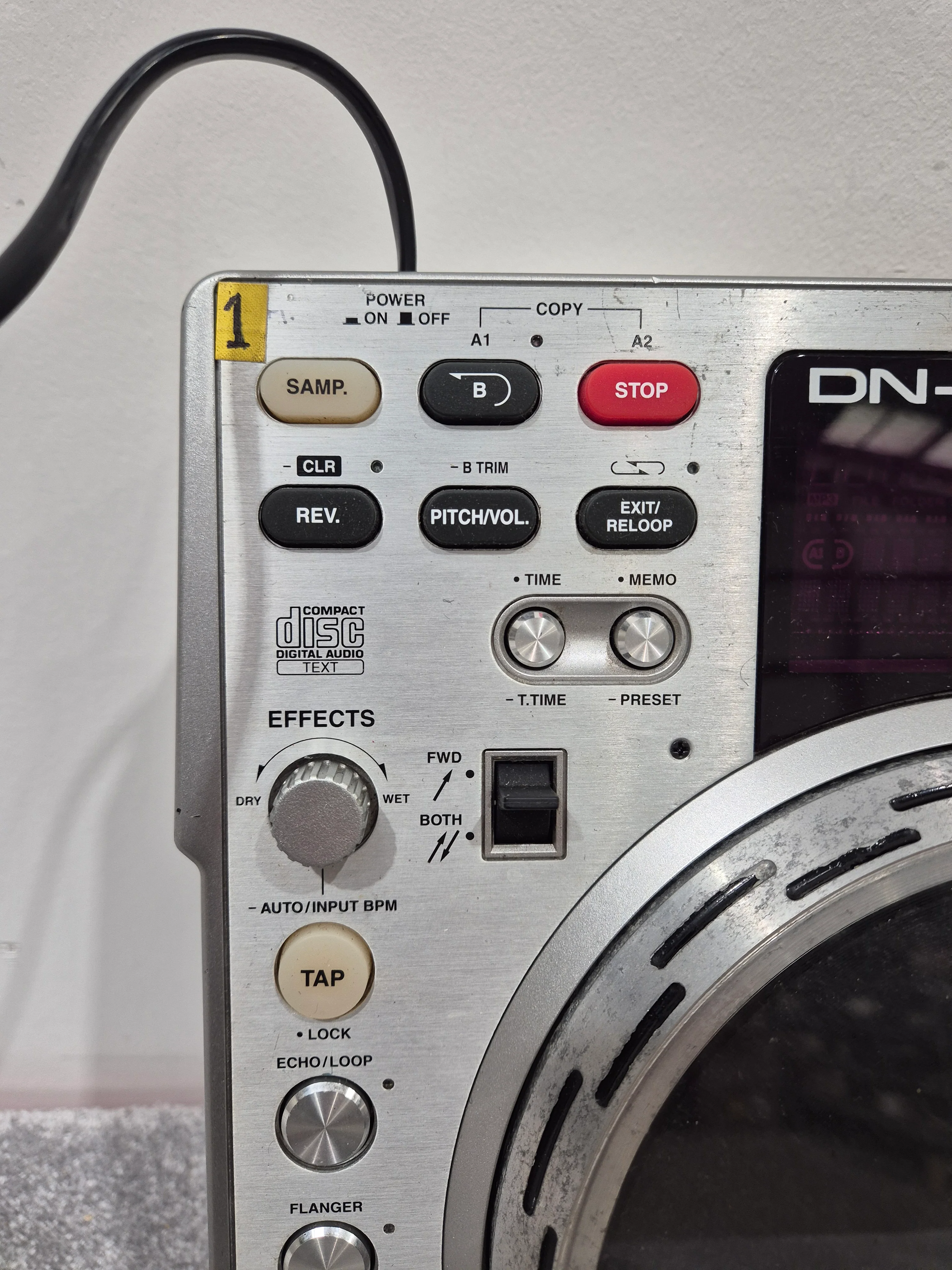 Denon DN-S3500 - Tabletop CD/MP3 Player (Spares or Repairs) - Image 2
