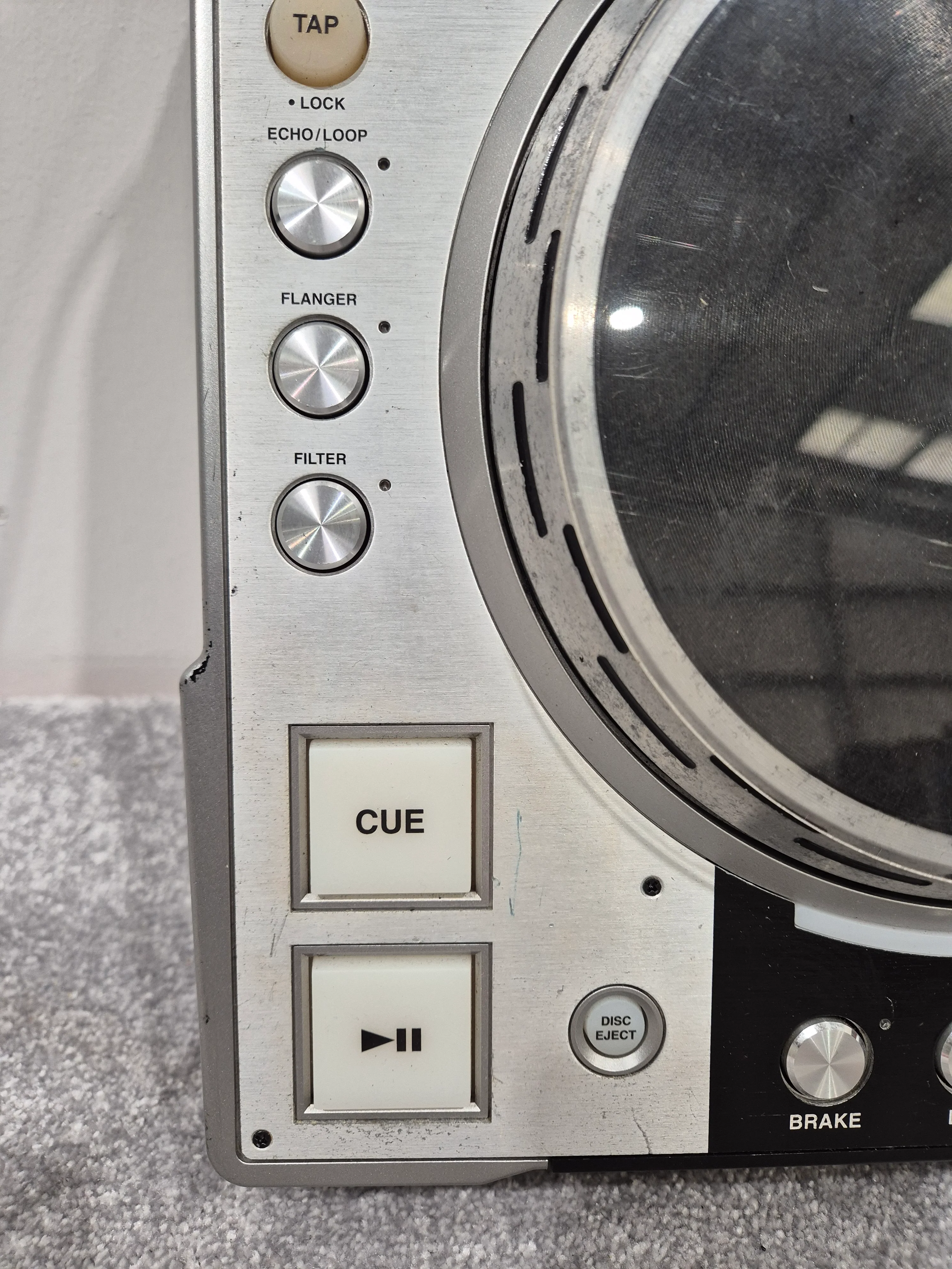 Denon DN-S3500 - Tabletop CD/MP3 Player (Spares or Repairs) - Image 3