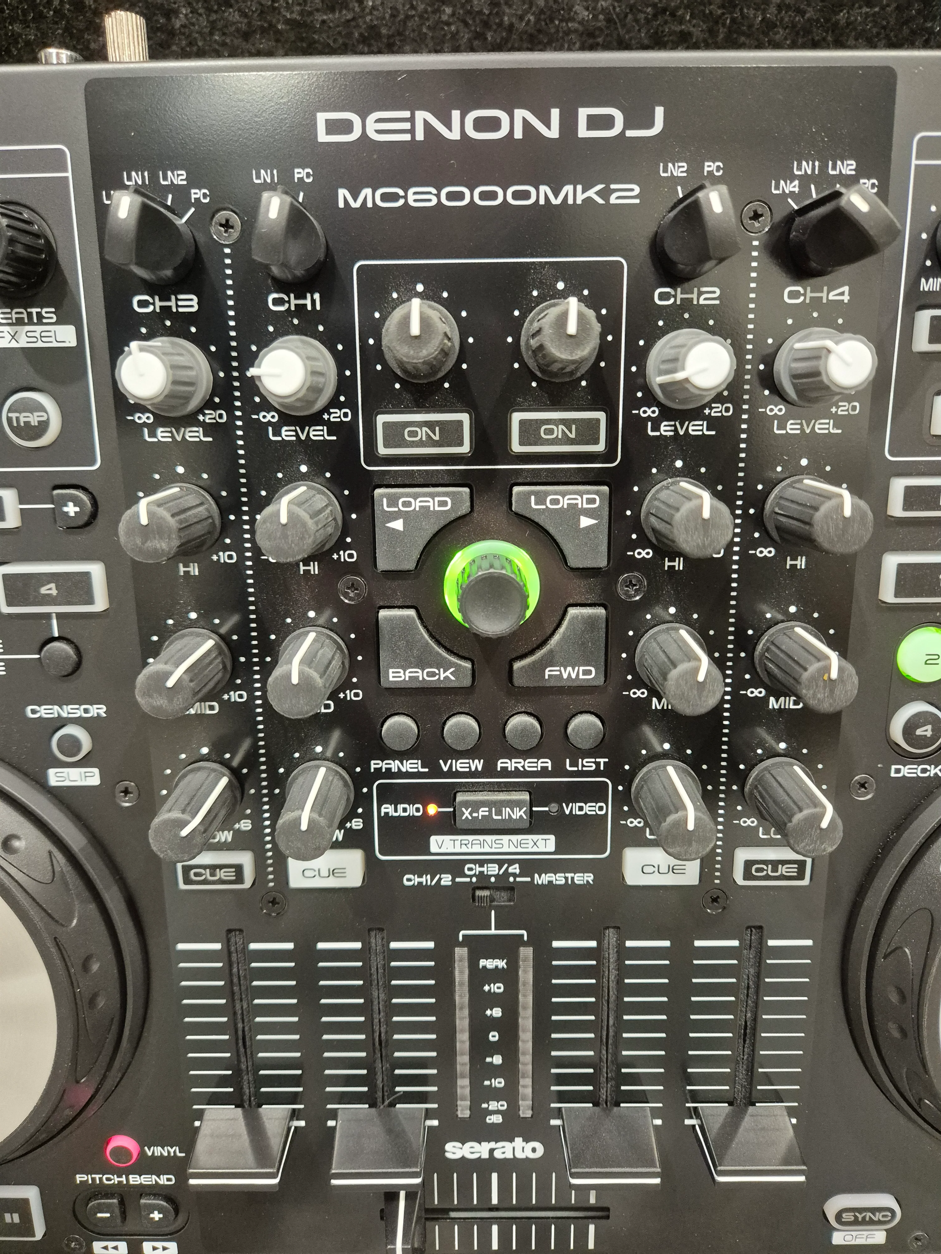 Denon MC6000MK2 - Professional DJ Controller and Digital Mixer w/ Flight Case - Image 3