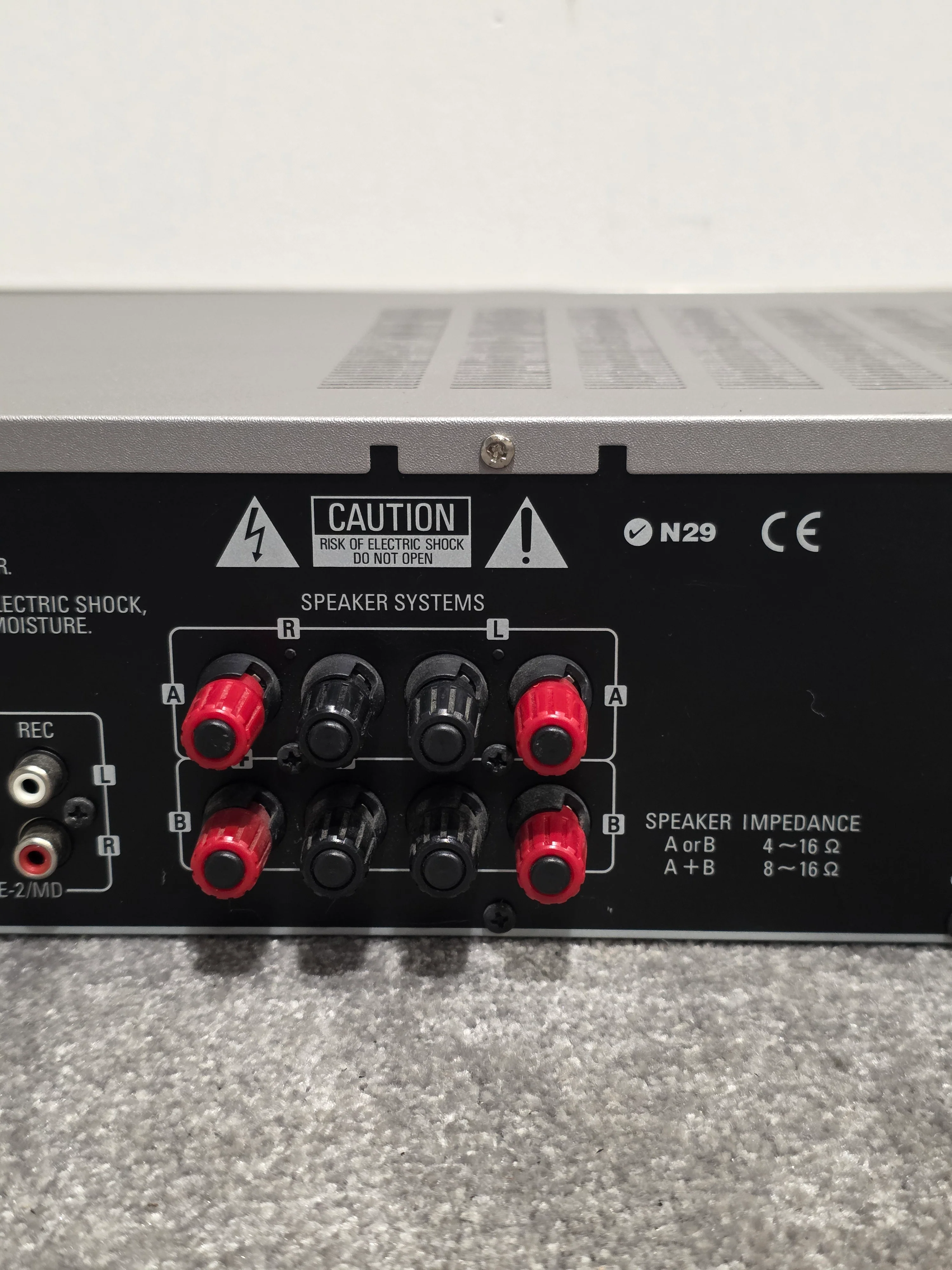 Denon PMA-500AE - Integrated Amplifier - Good - Image 10