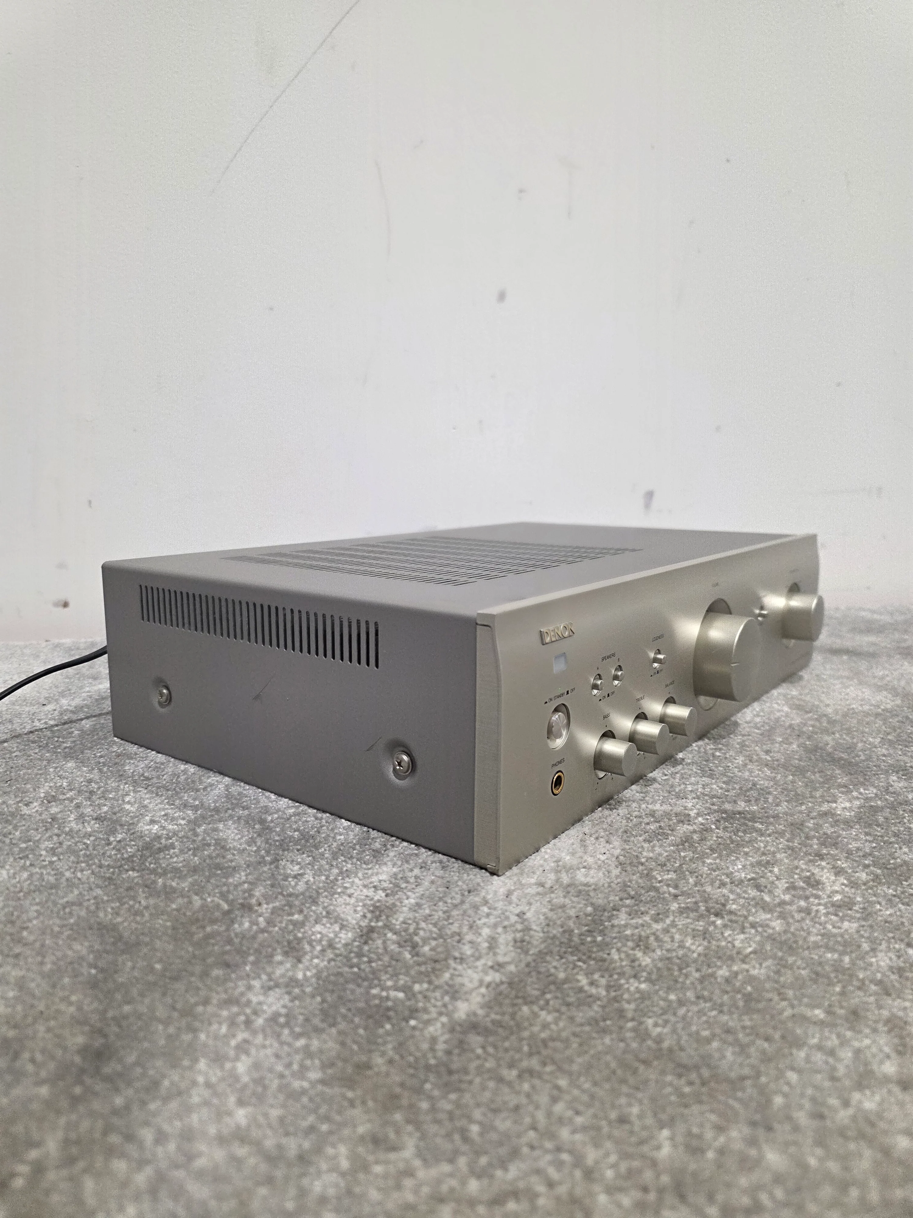 Denon PMA-500AE - Integrated Amplifier - Good - Image 5