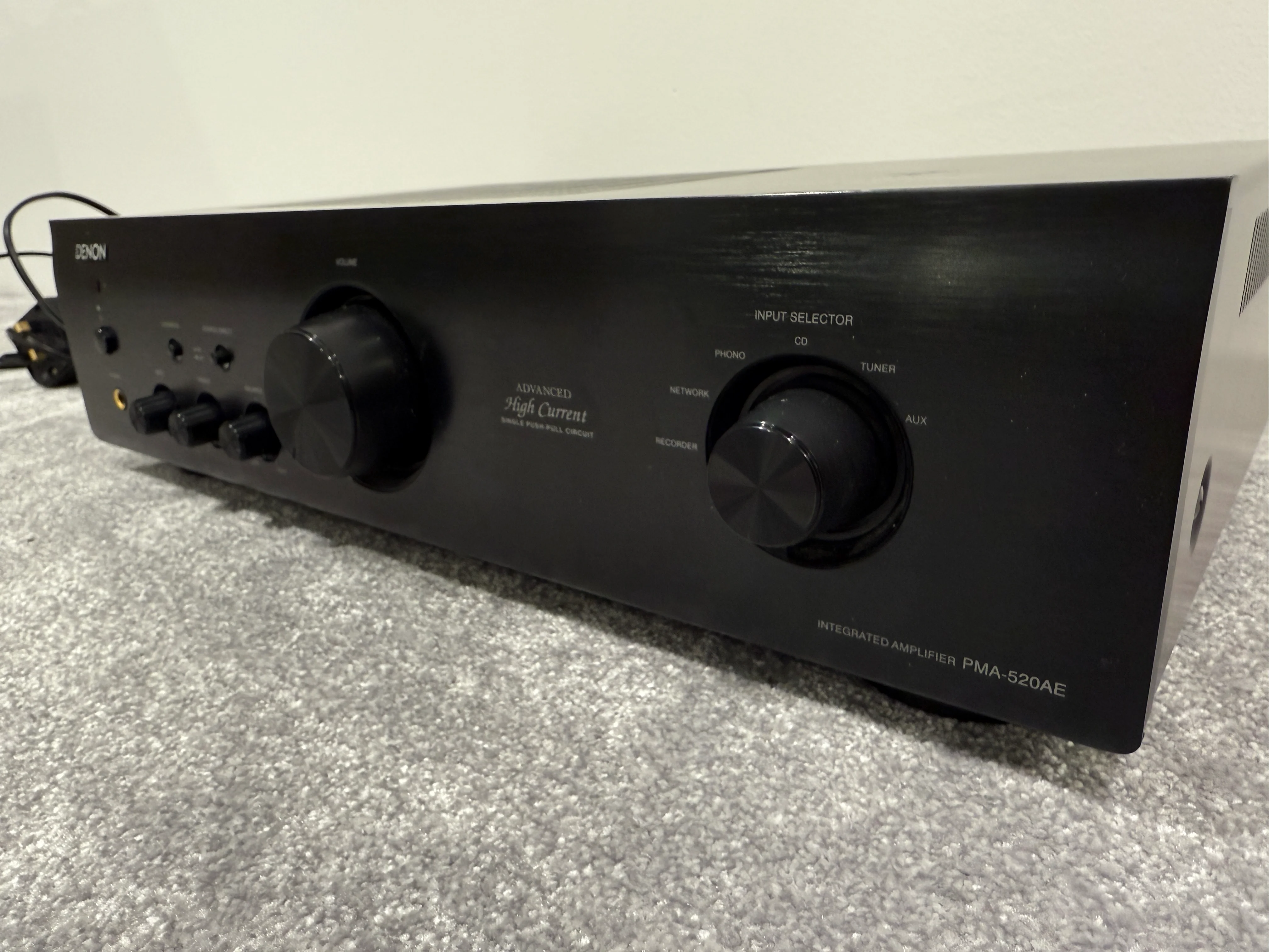 Denon PMA-520AE Integrated Amplifier (2x 70w) - Image 3