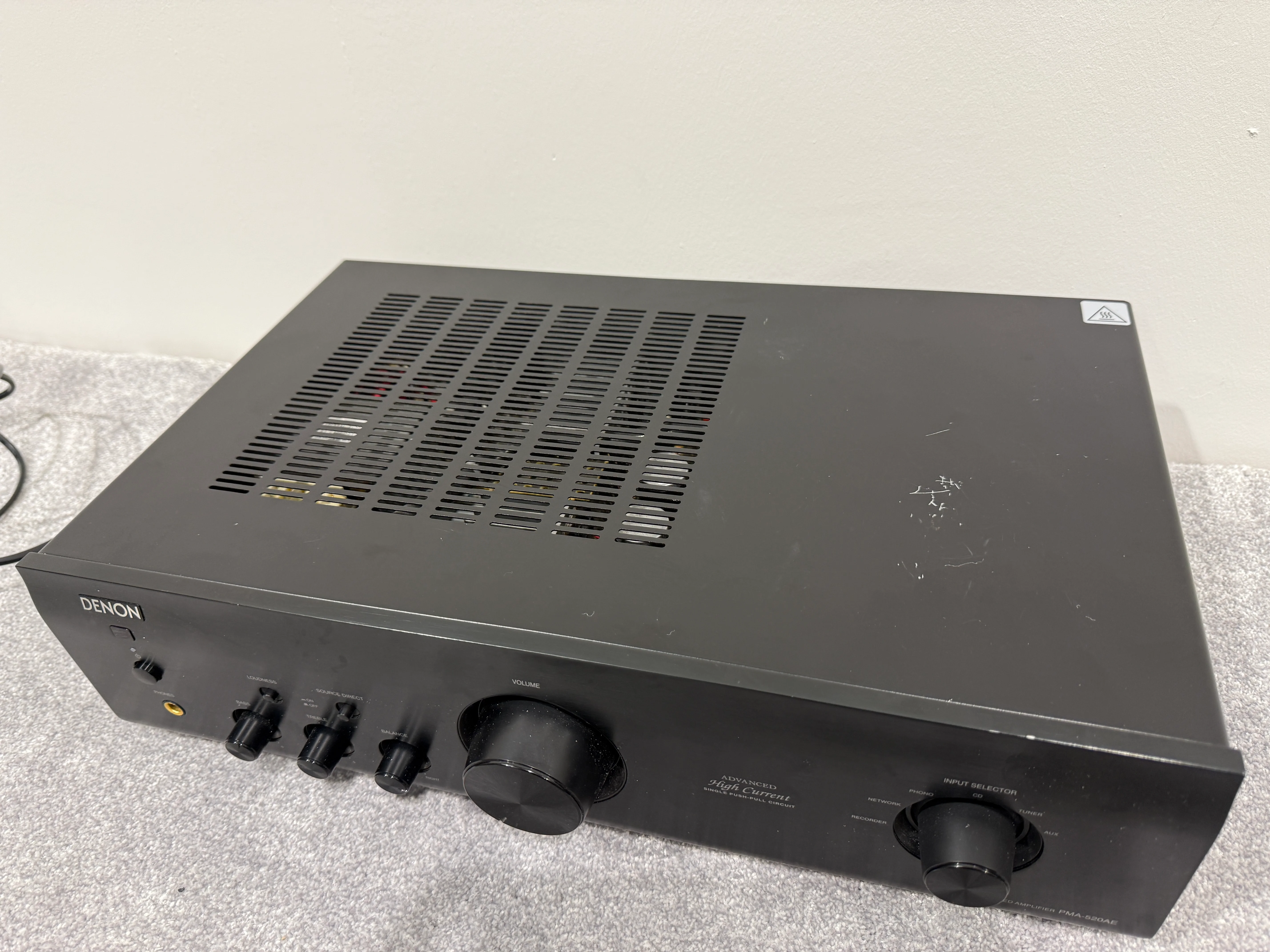 Denon PMA-520AE Integrated Amplifier (2x 70w) - Image 4