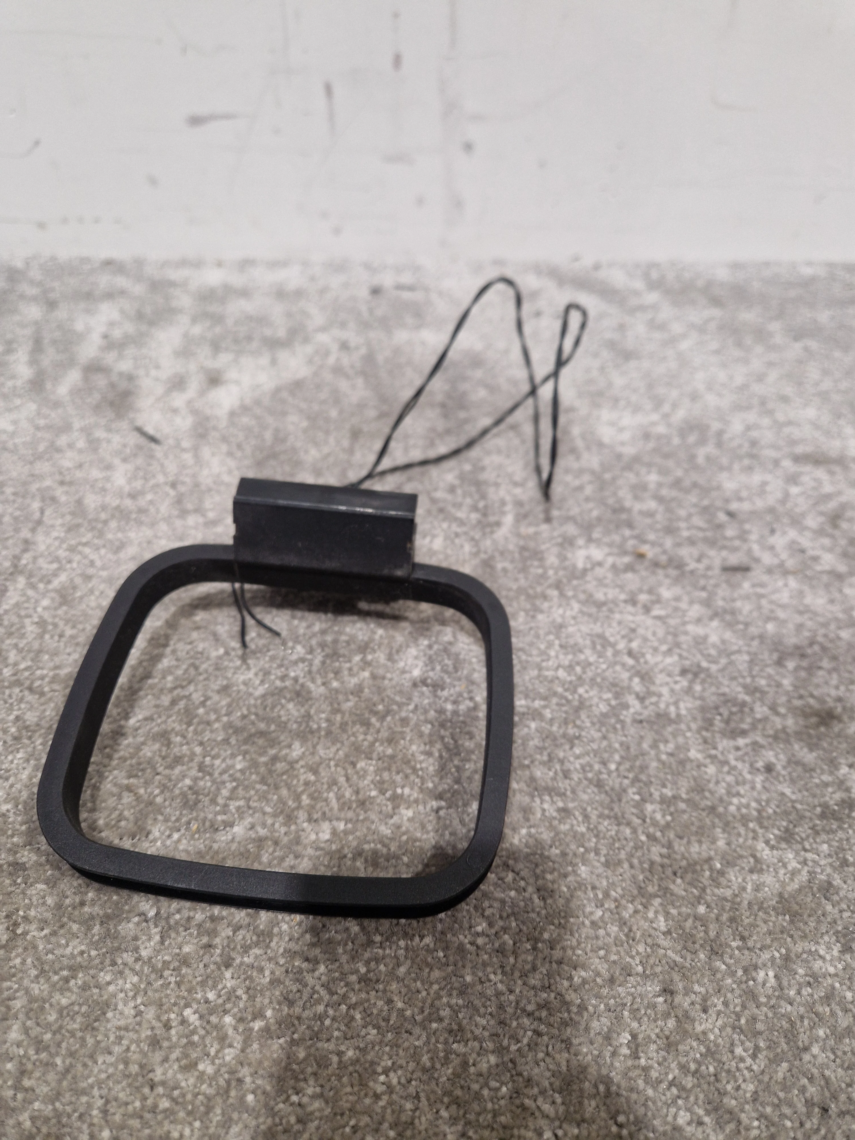 Denon UTP-250 - AM/FM Tuner Pre-Amplifier - Silver - Good - Image 17