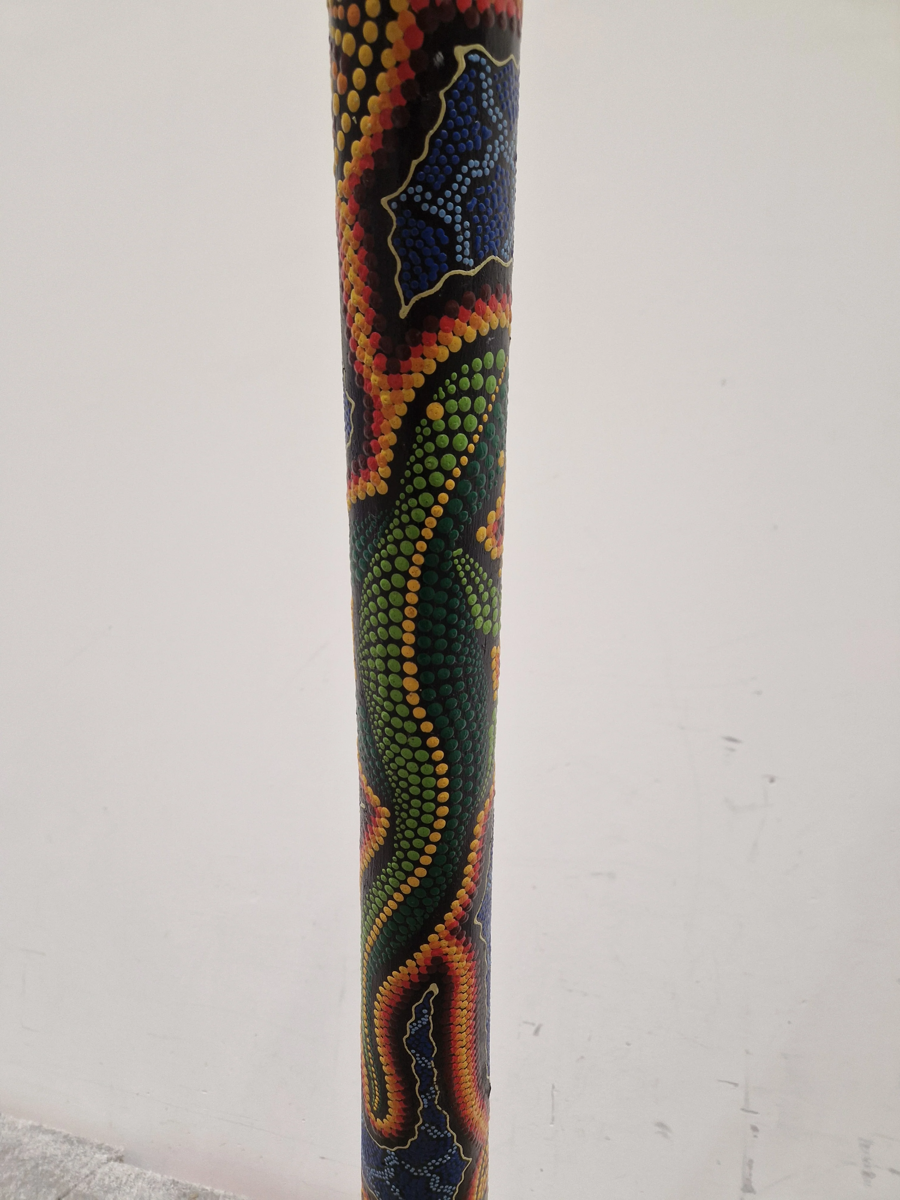 Didgeridoo - Traditional Wind Instrument - Painted Aboriginal Design - Fair - Image 2