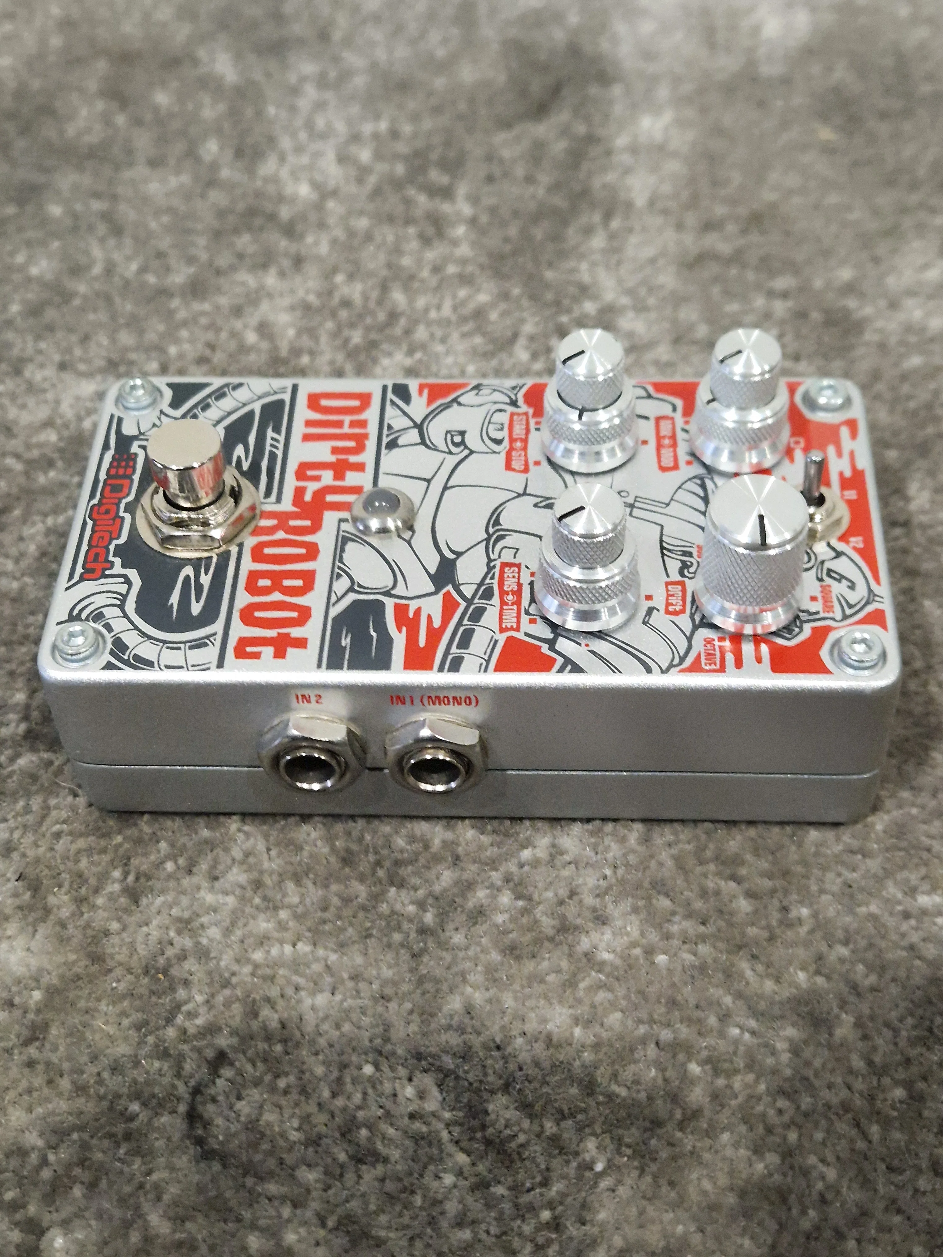 Digitech Dirty Robot - Stereo Synth Effects Pedal - Excellent - Image 5