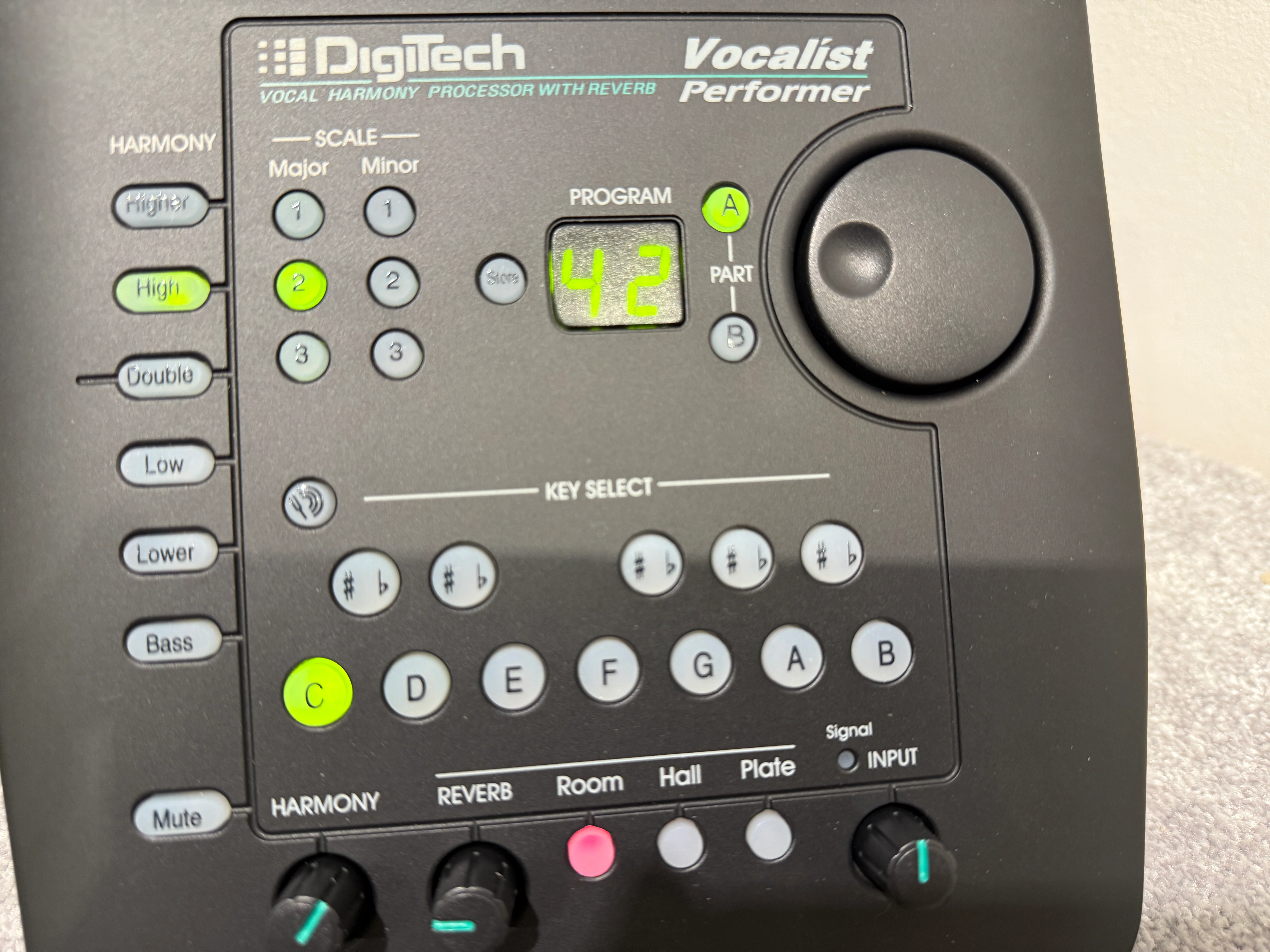 DigiTech Vocalist Performer - Vocal Harmony Processor - Image 7