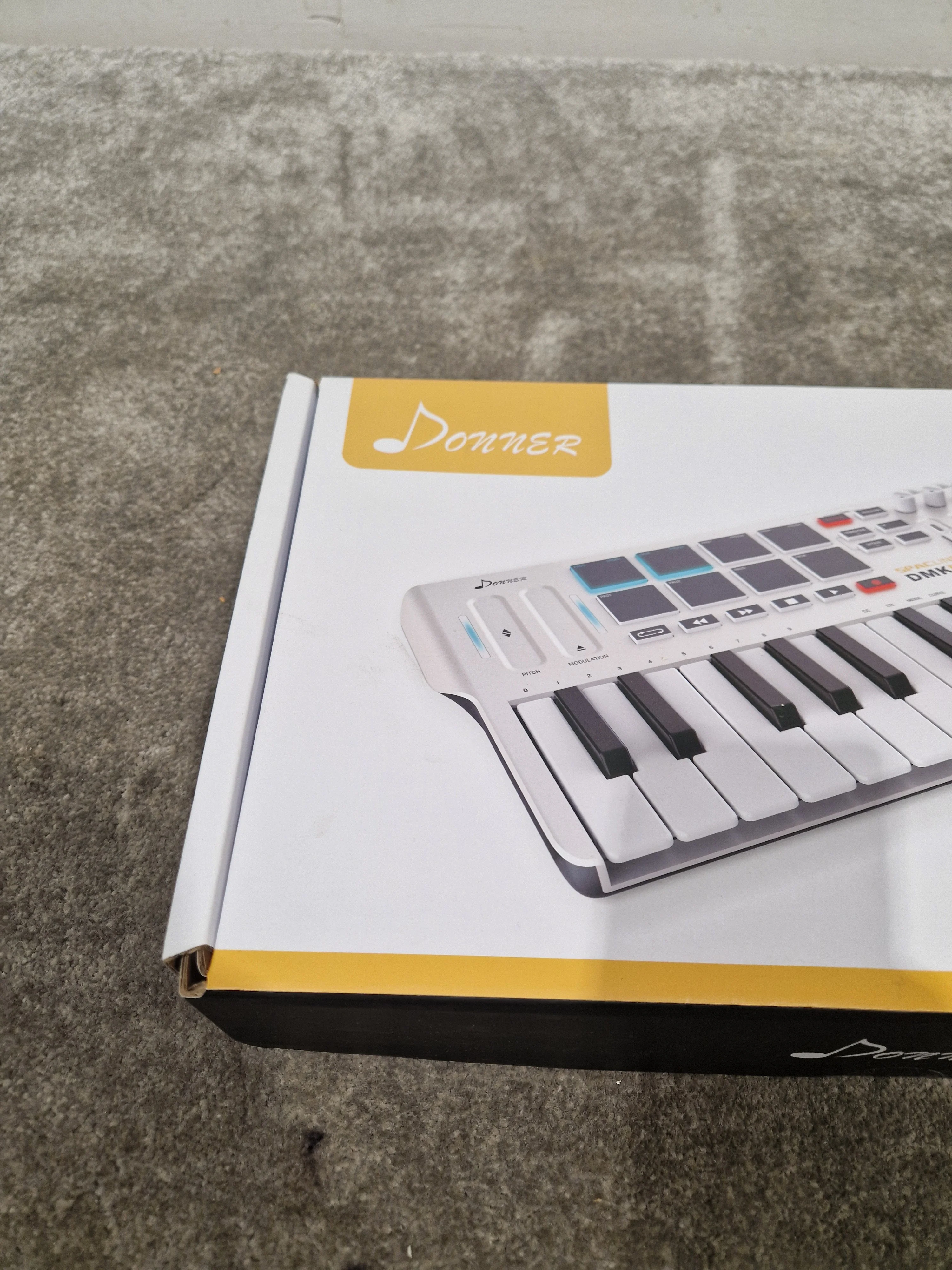 Donner SPACline DMK-25 Mini MIDI Controller - Compact Design - Excellent w/ Original Box - Image 5