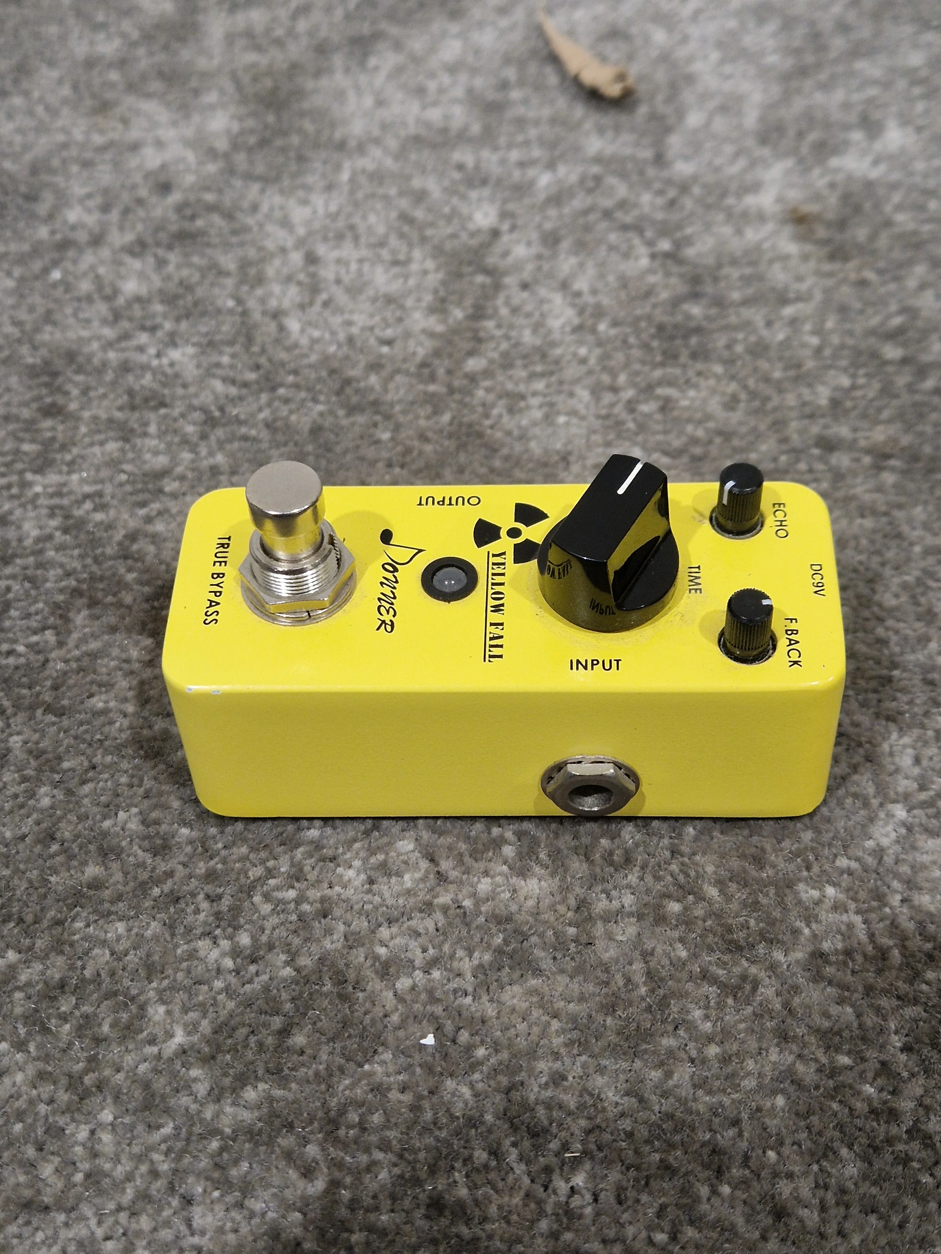 Donner Yellow Fall - Analog Delay Pedal - Excellent w/ Original Box - Image 5