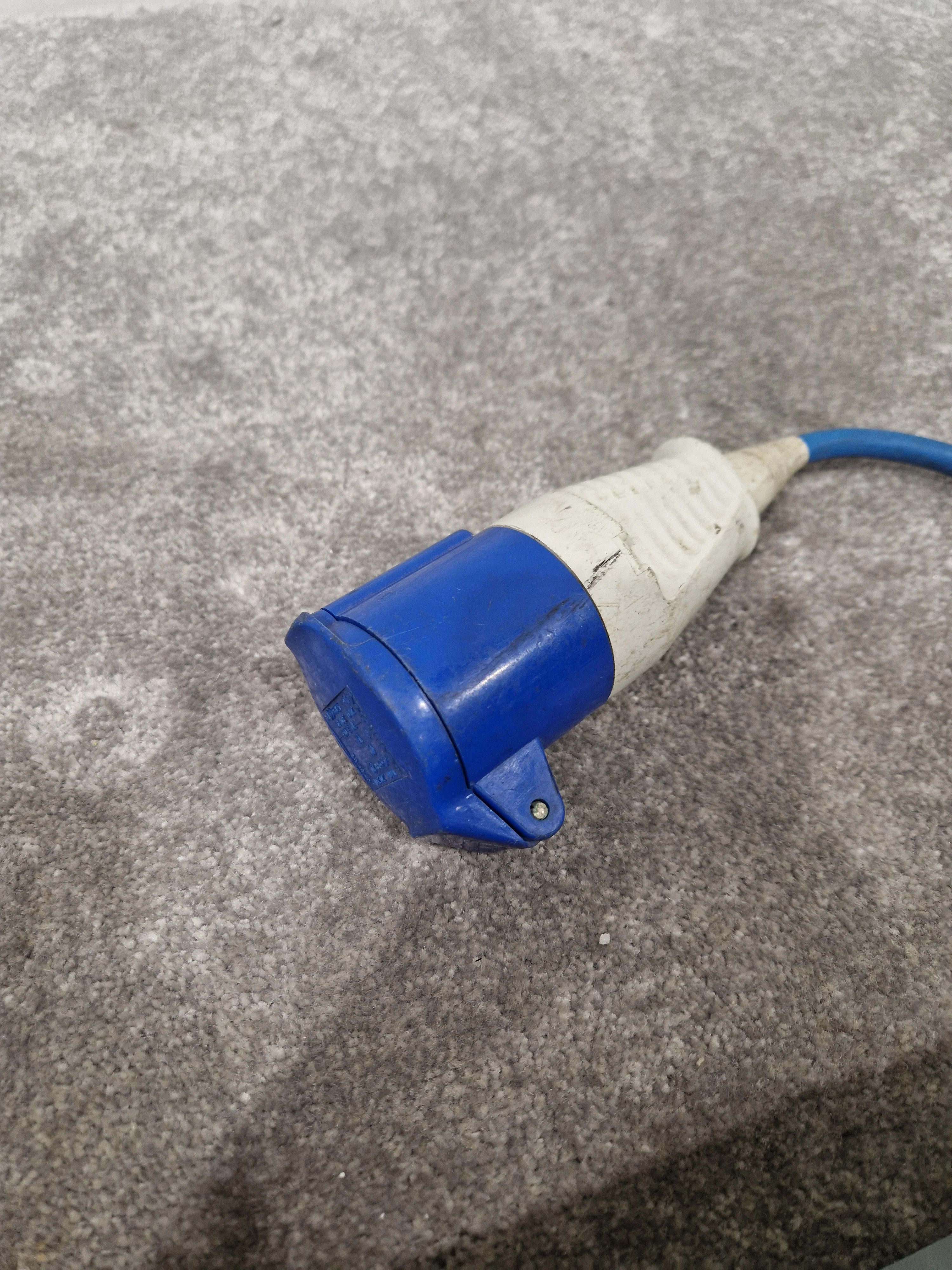 Double 16A Cable TO-13 A Two Gang Socket - Durable Design - Good - Image 3