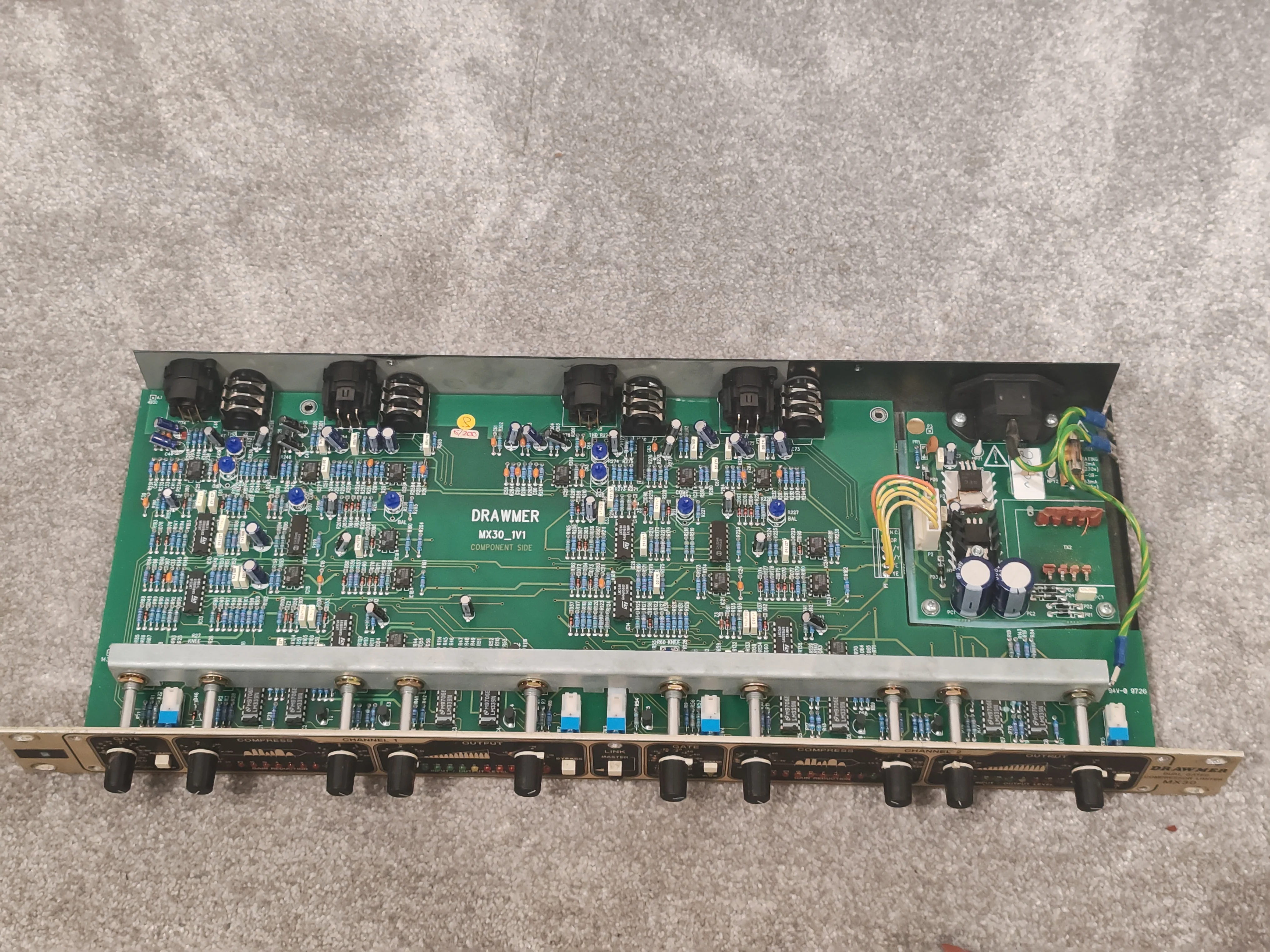 Drawmer MX30 Rack Compressor - Spares or Repair - Image 11