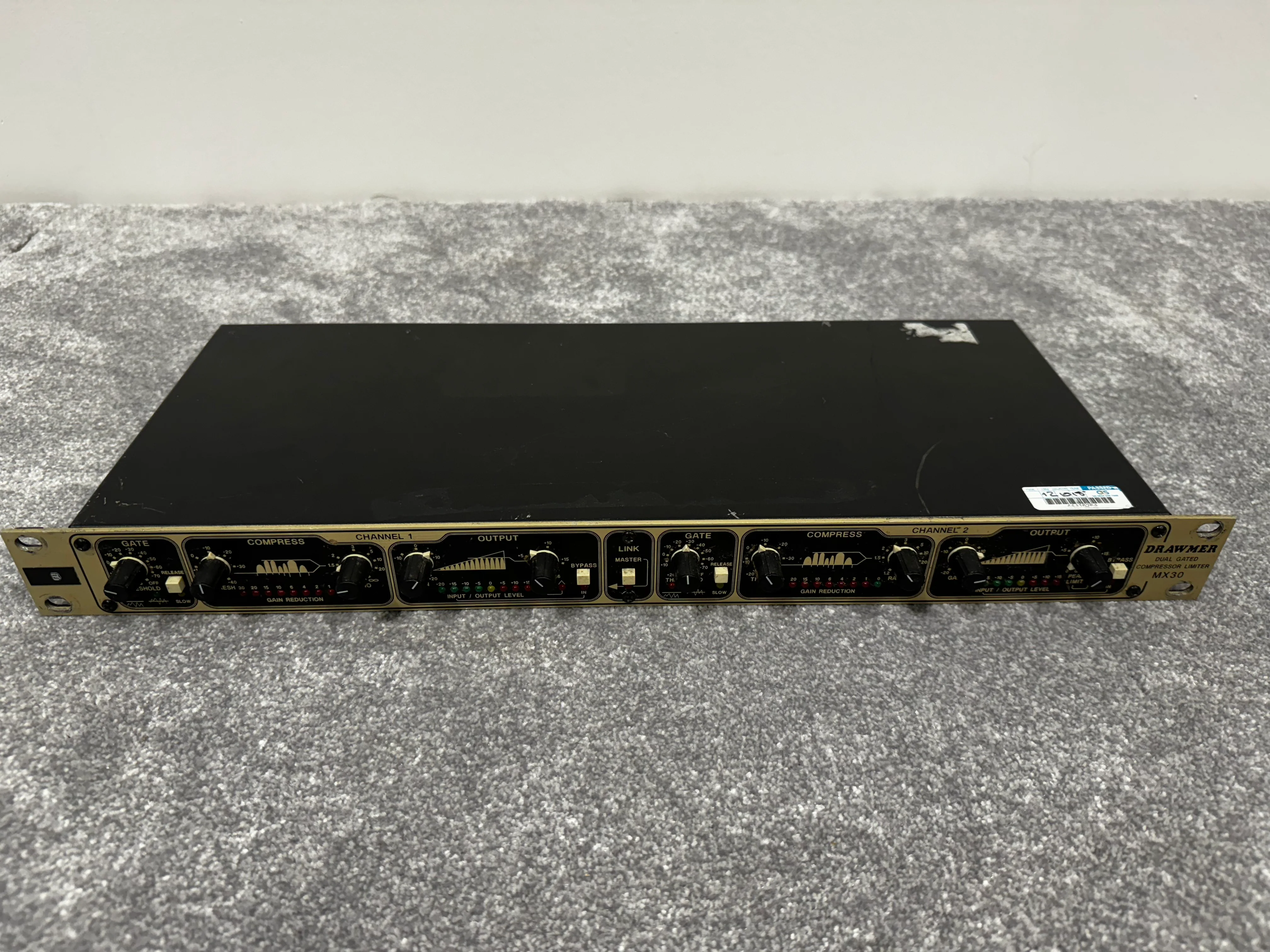 Drawmer MX30 Rack Compressor - Image 7