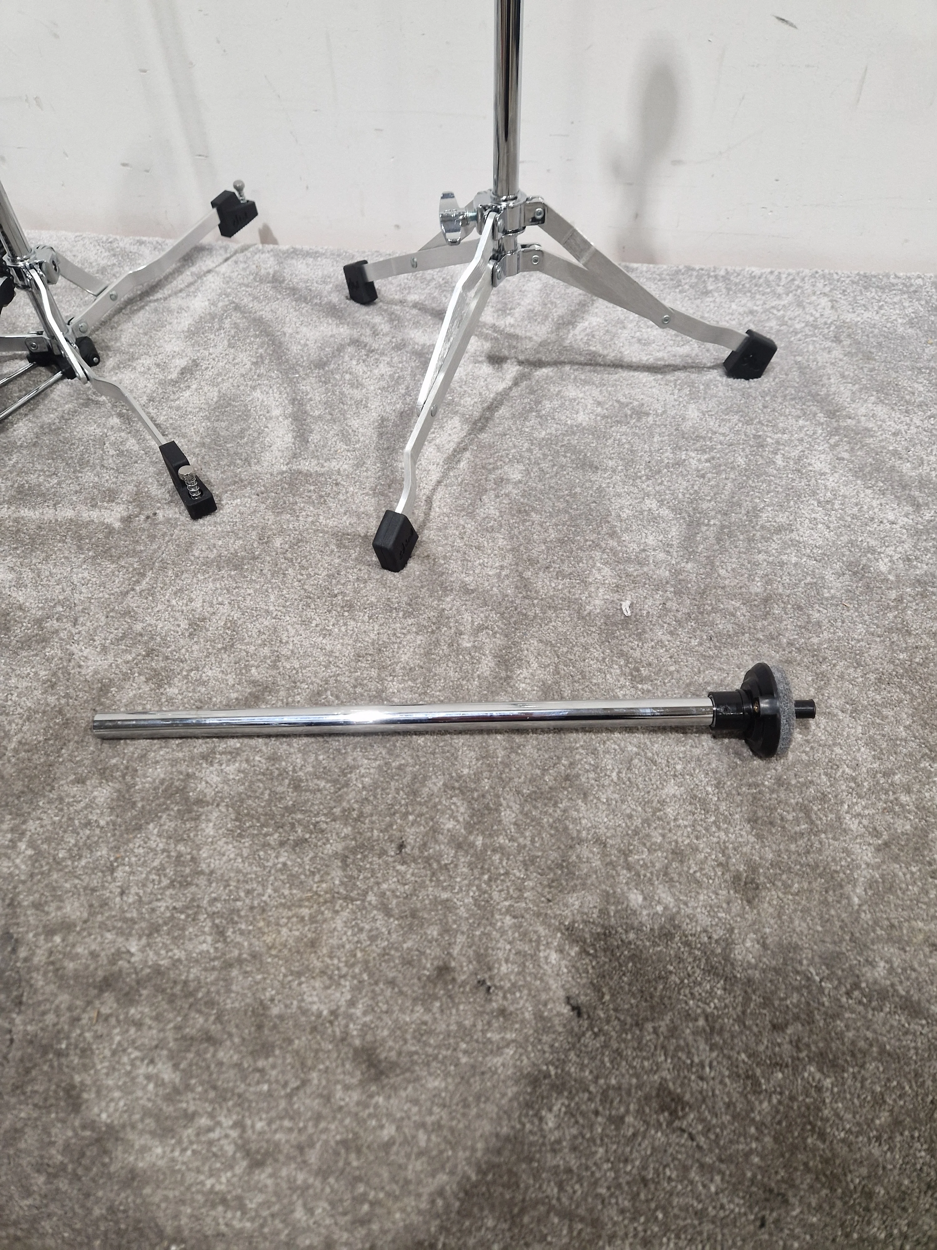 DW6000 Hardware - Lightweight Drum Stands- Excellent w/ Soft Case - Image 14