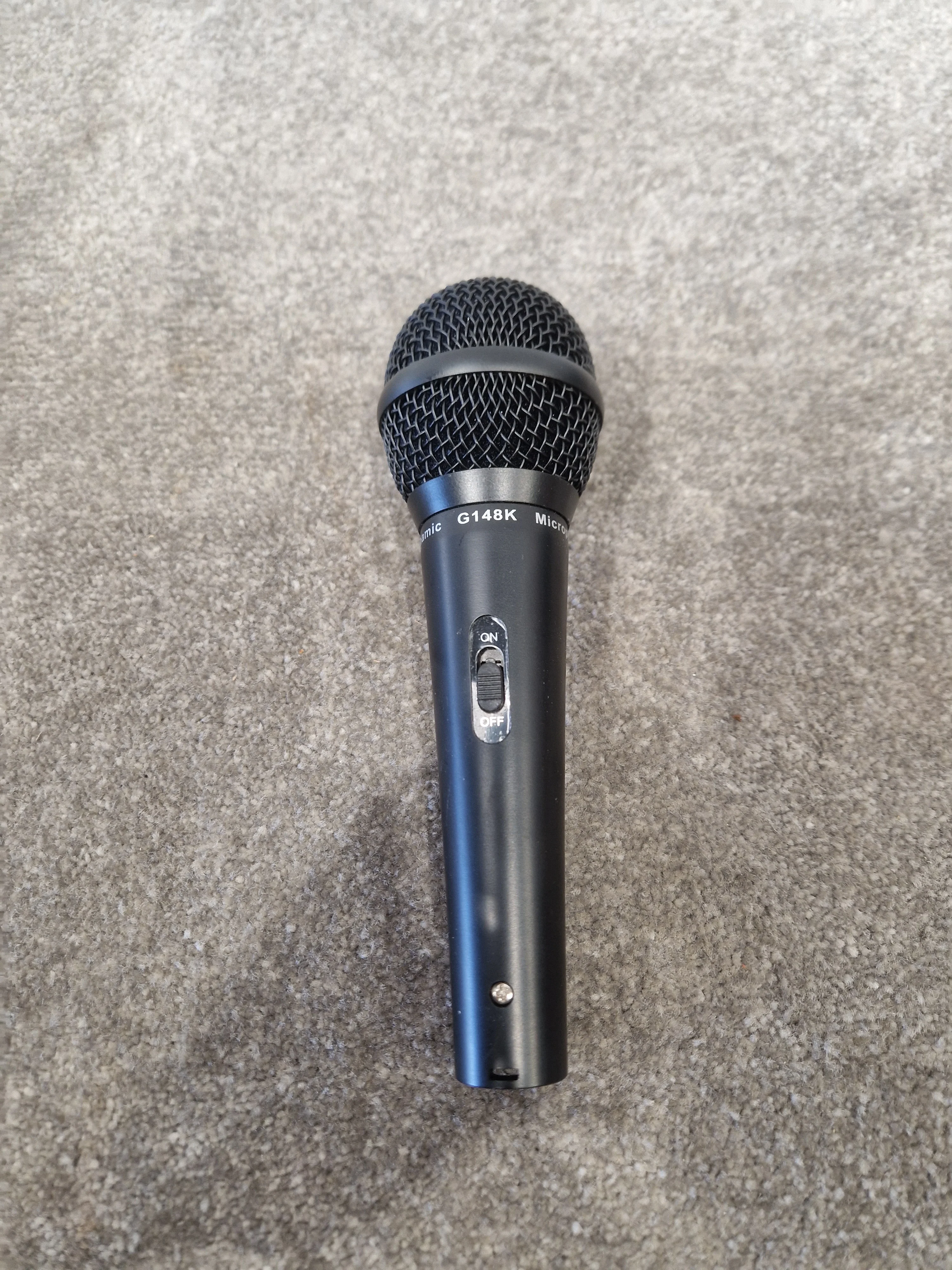Dynamic G148k Microphone Set OF Three - Professional Vocal Microphones, Cardioid Pattern - Excellent w/ Hard Case - Image 11