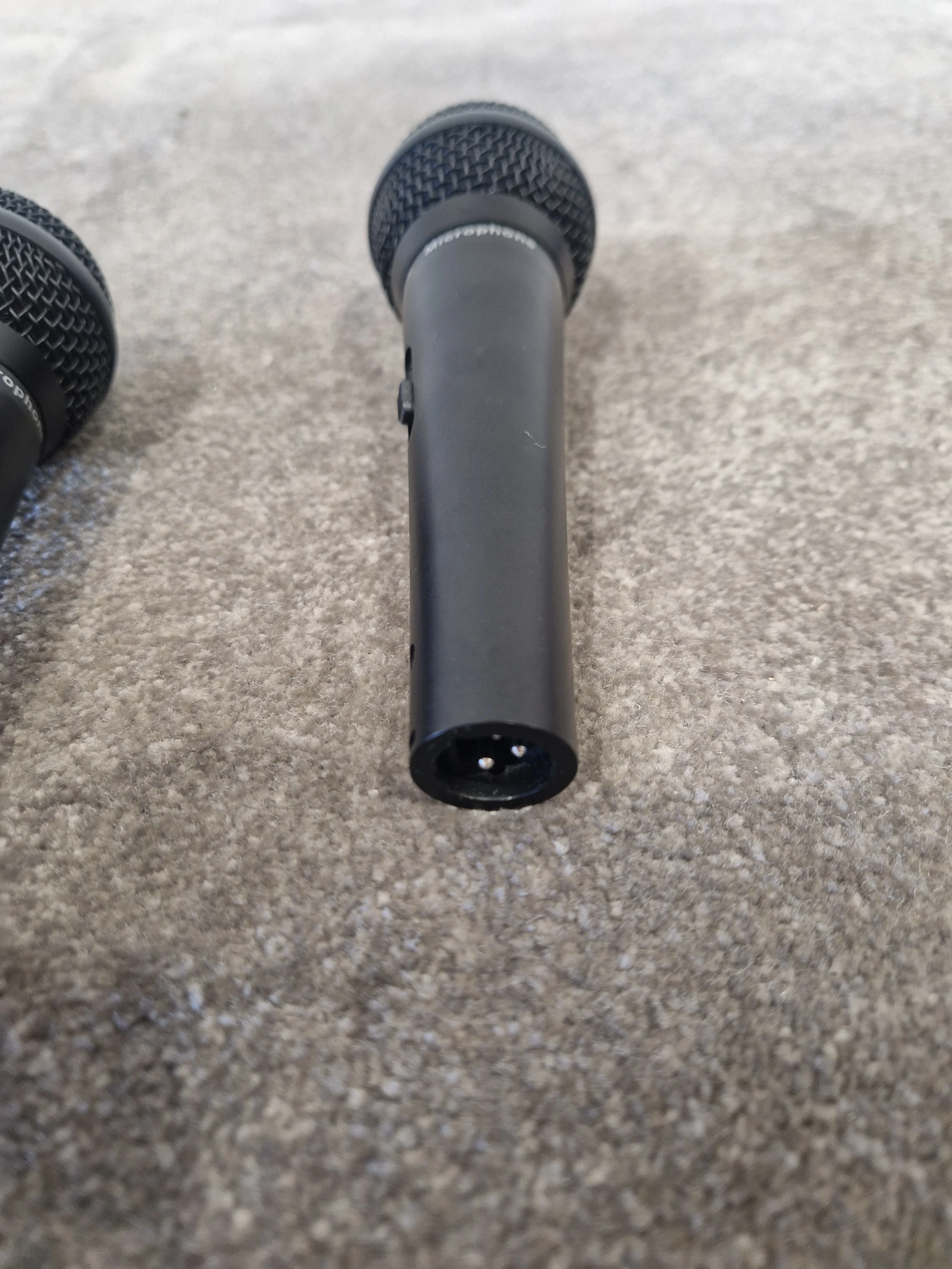 Dynamic G148k Microphone Set OF Two - Professional Vocal Mics, Cardioid Pattern - Excellent w/ Hard Case - Image 10