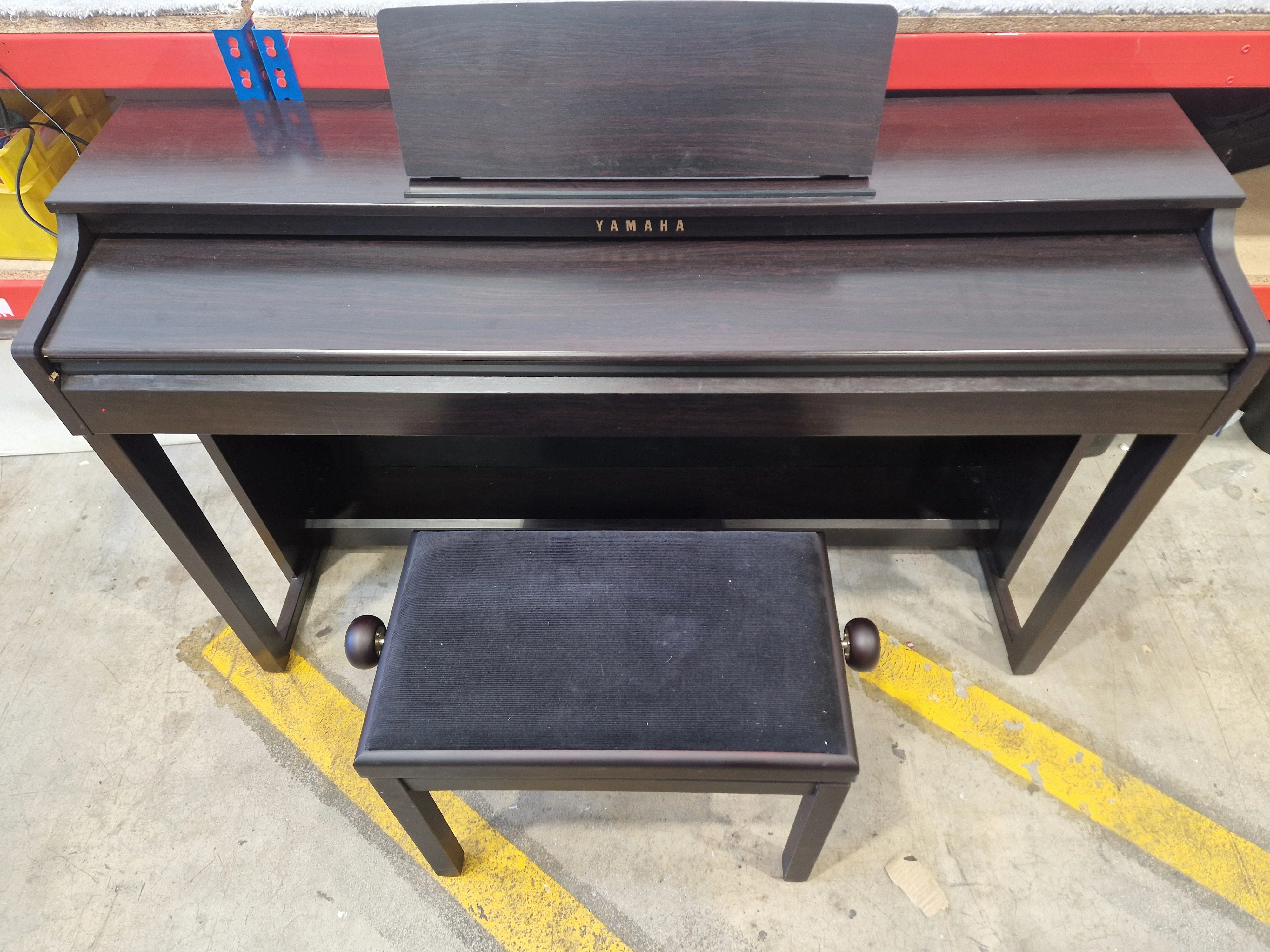 Yamaha Clavinova CLP-525 – Digital Piano – Very Good w/ Stagg Stool - Image 11