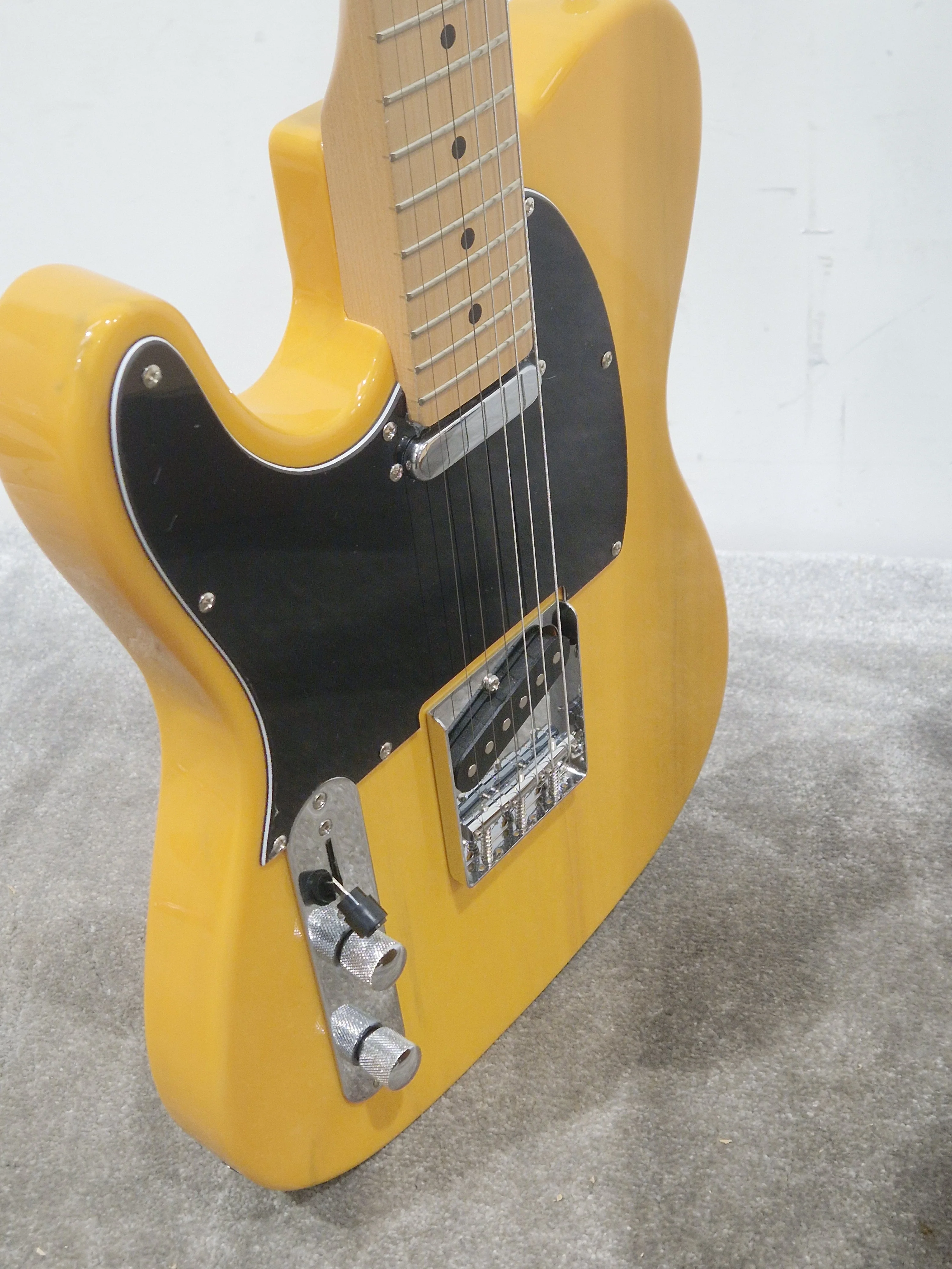 East Coast T2 Telecaster - Solid Body Left Handed Electric Guitar - Excellent - Image 6