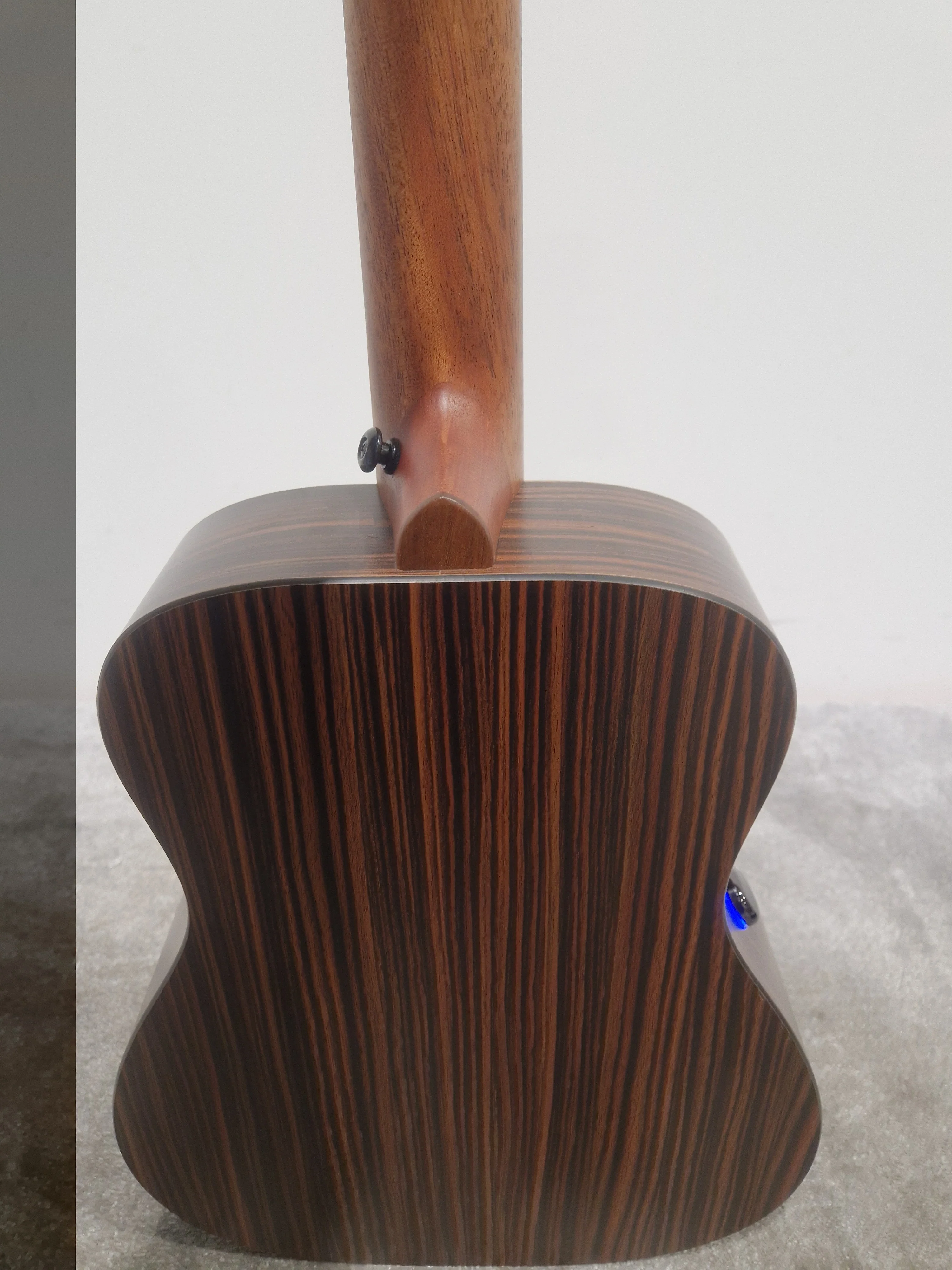 Enya EB-X1 Pro Max 3/4 Electro-Acoustic Guitar - Rich Tonewood - Excellent w/ Soft Case & Guitar Accessories - Image 6