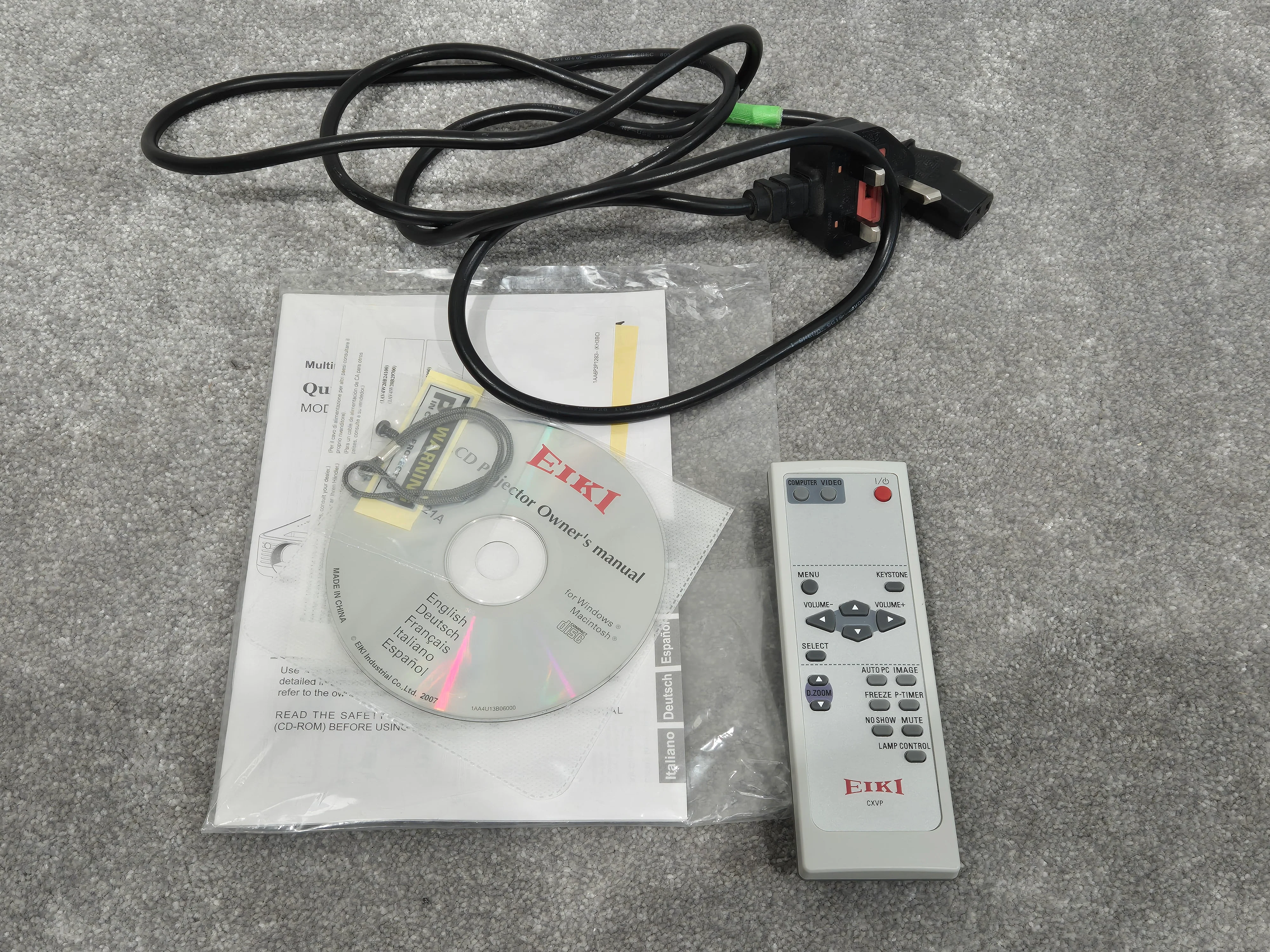 Eiki LC-XB21A – XGA LCD Projector – Excellent w/ Flight Case, Remote, Manual & Accessories - Image 10