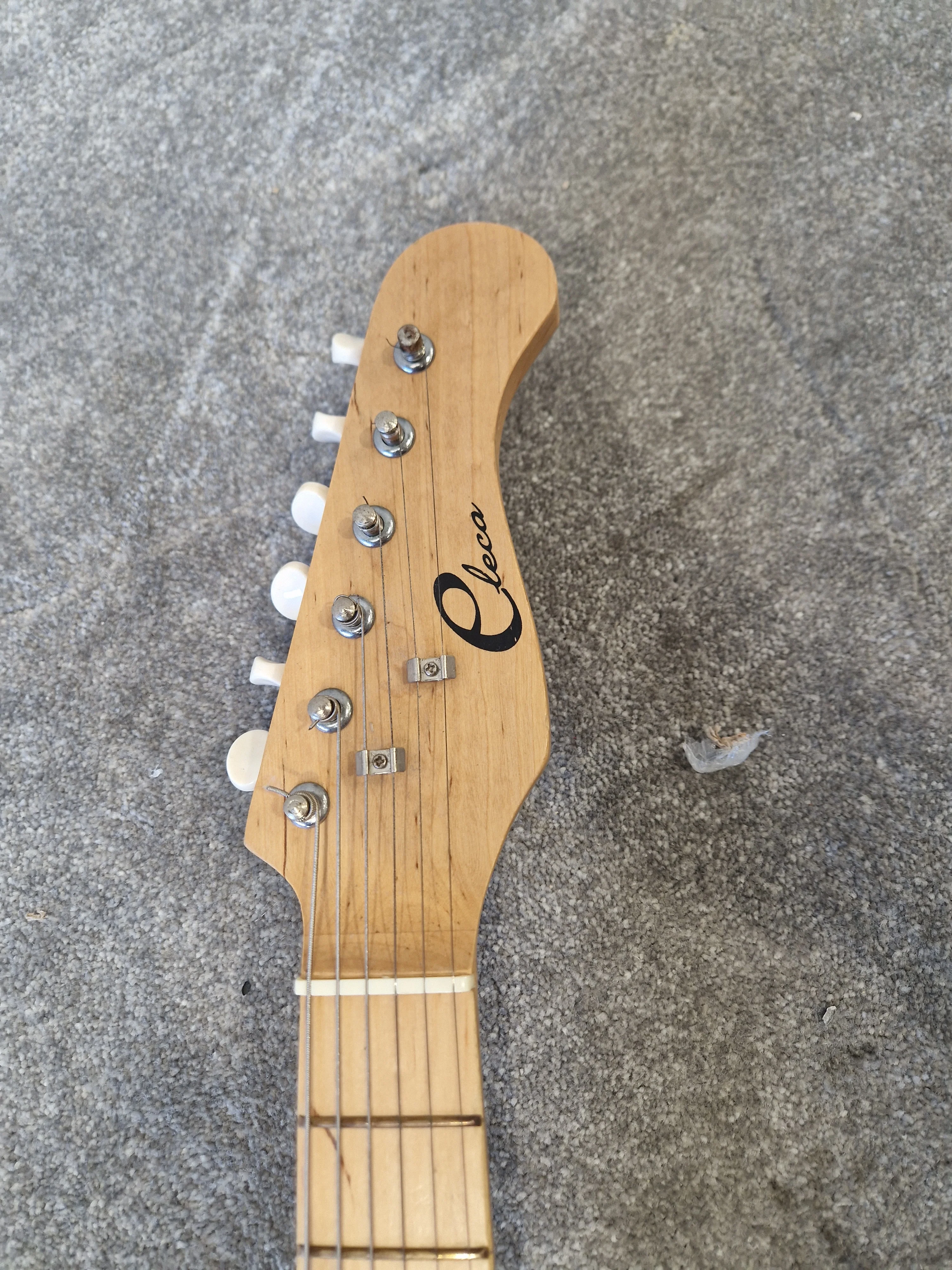 Eleca Mini Electric Guitar - Compact Design, Versatile Sound - Very Good - Image 9