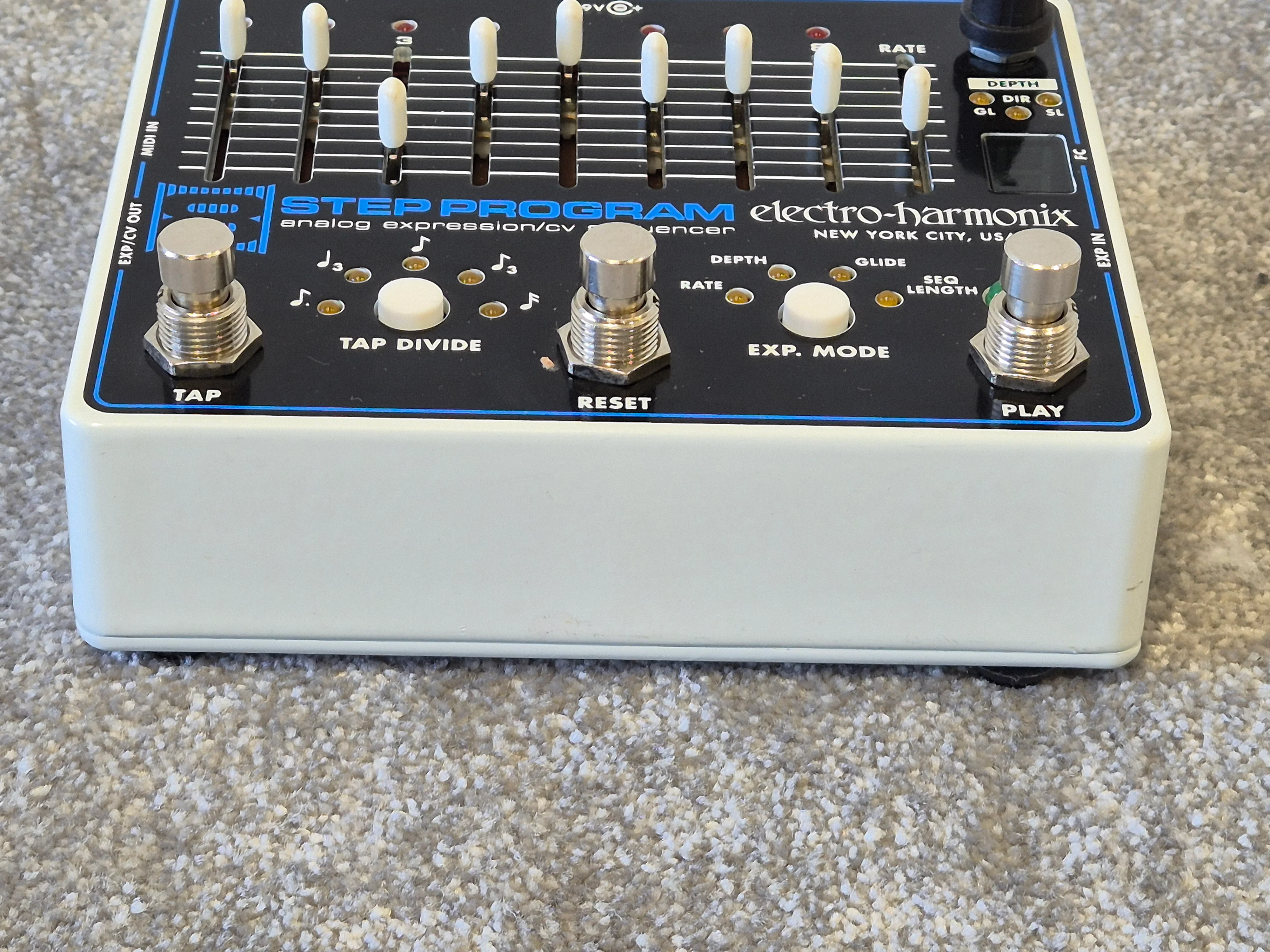 Electro-Harmonix 8-Step Program - Analog Expression Pedal - Image 2