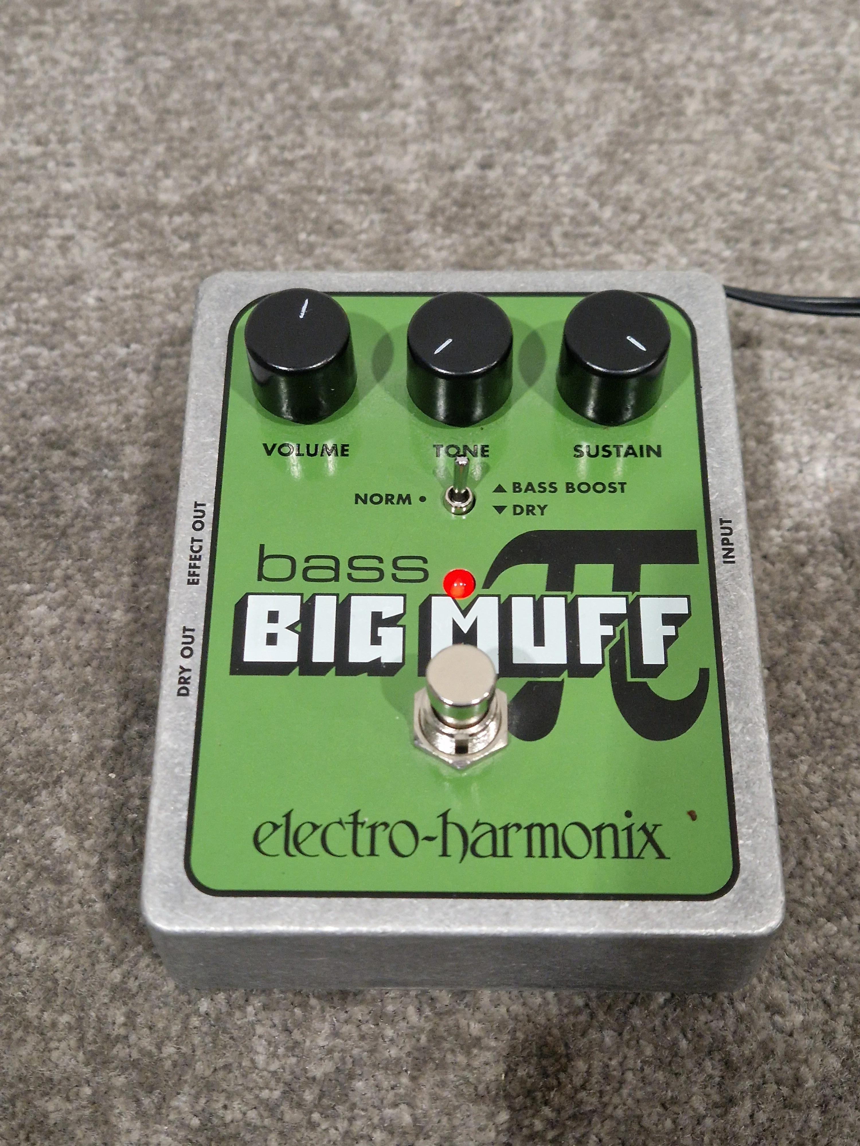 Electro-Harmonix Bass Big Muff - Fuzz Pedal - Excellent - Image 10